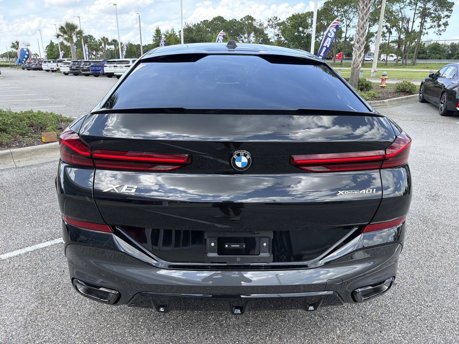 2027 BMW X6 xDrive40i