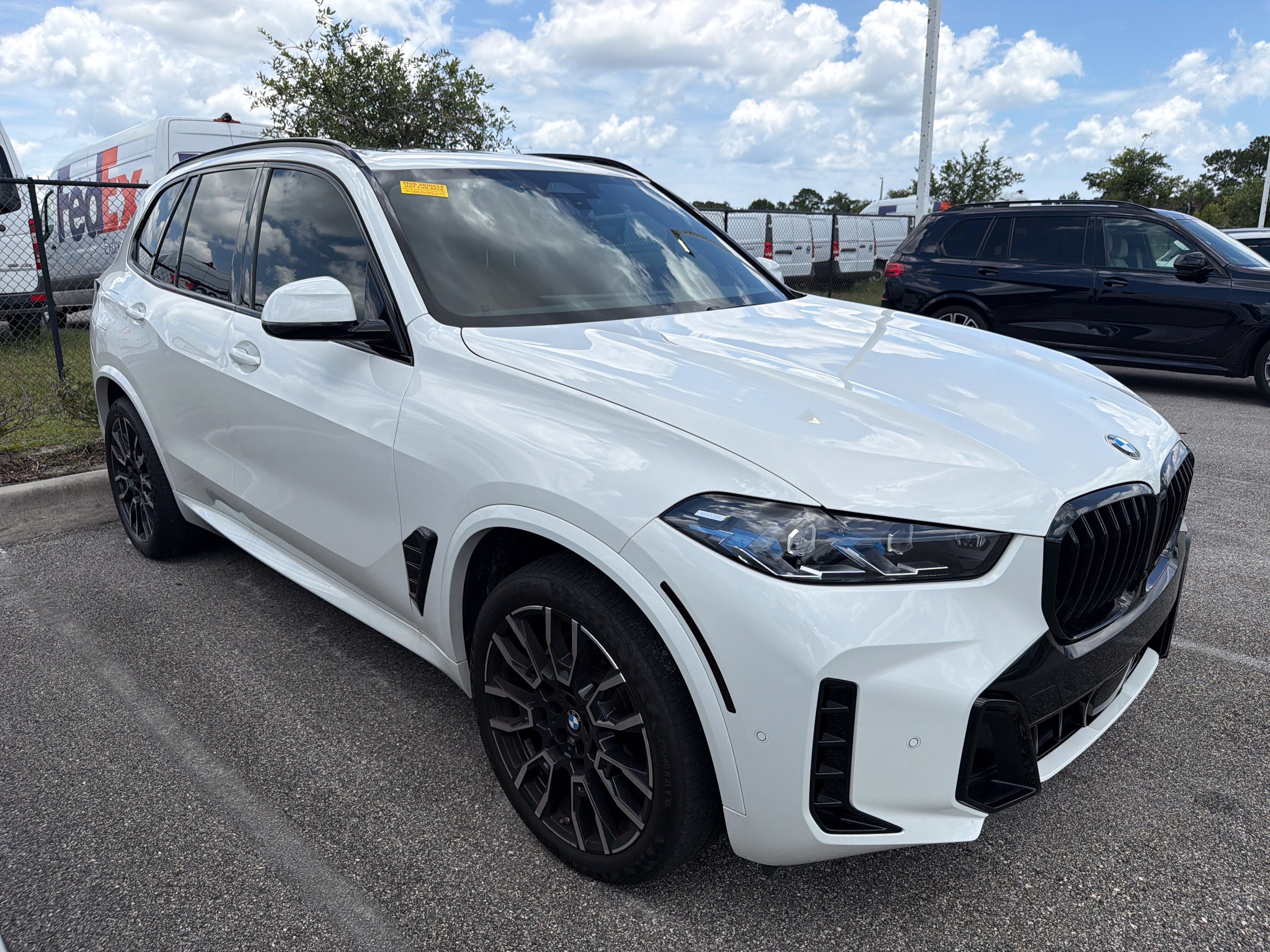 2025 BMW X6 xDrive40i