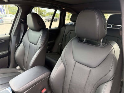 2023 BMW X3 sDrive30i