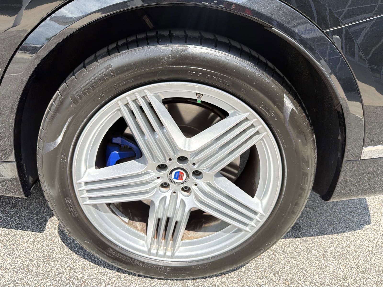 2024 BMW X7 ALPINA XB7