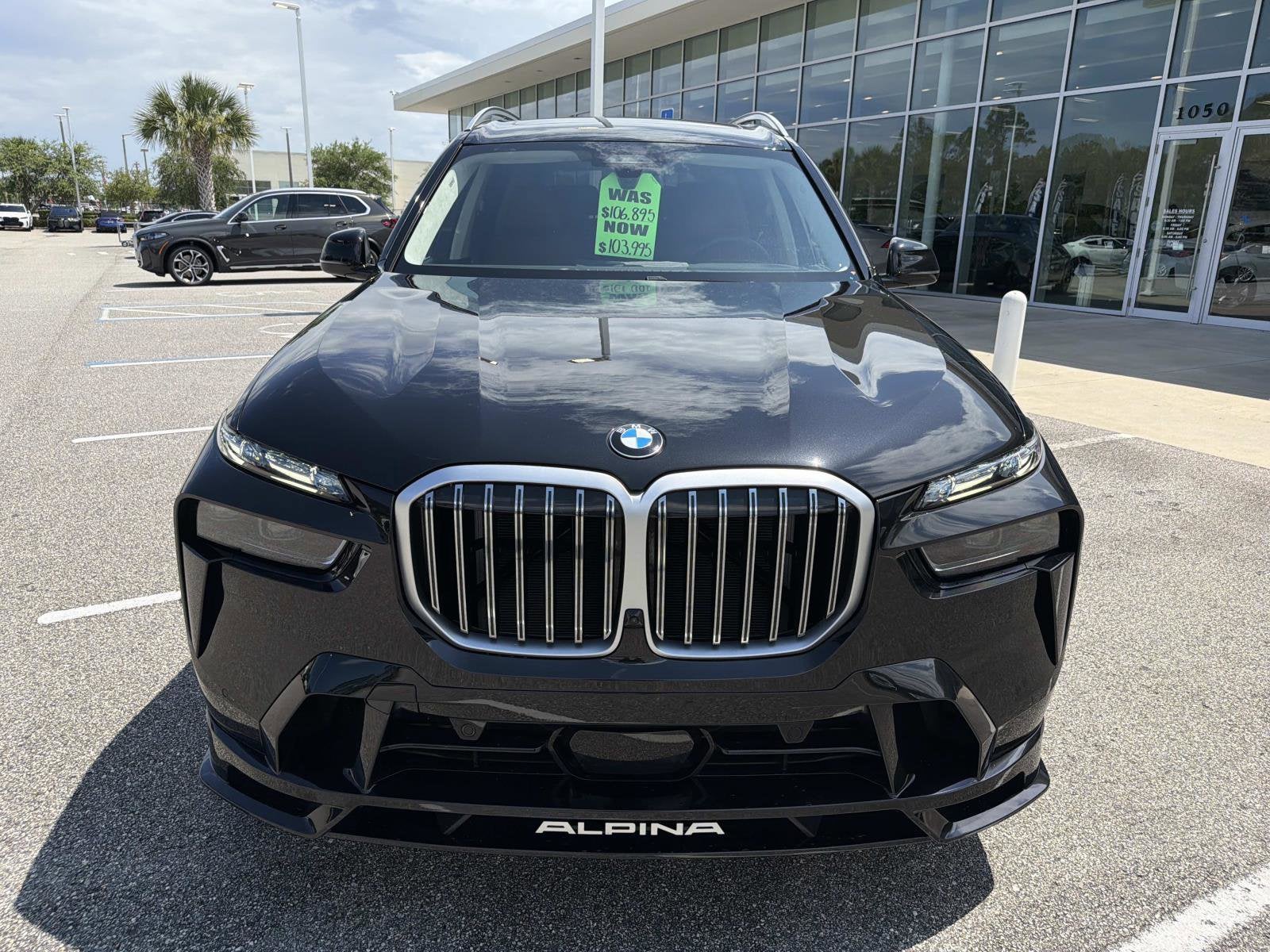 2024 BMW X7 ALPINA XB7