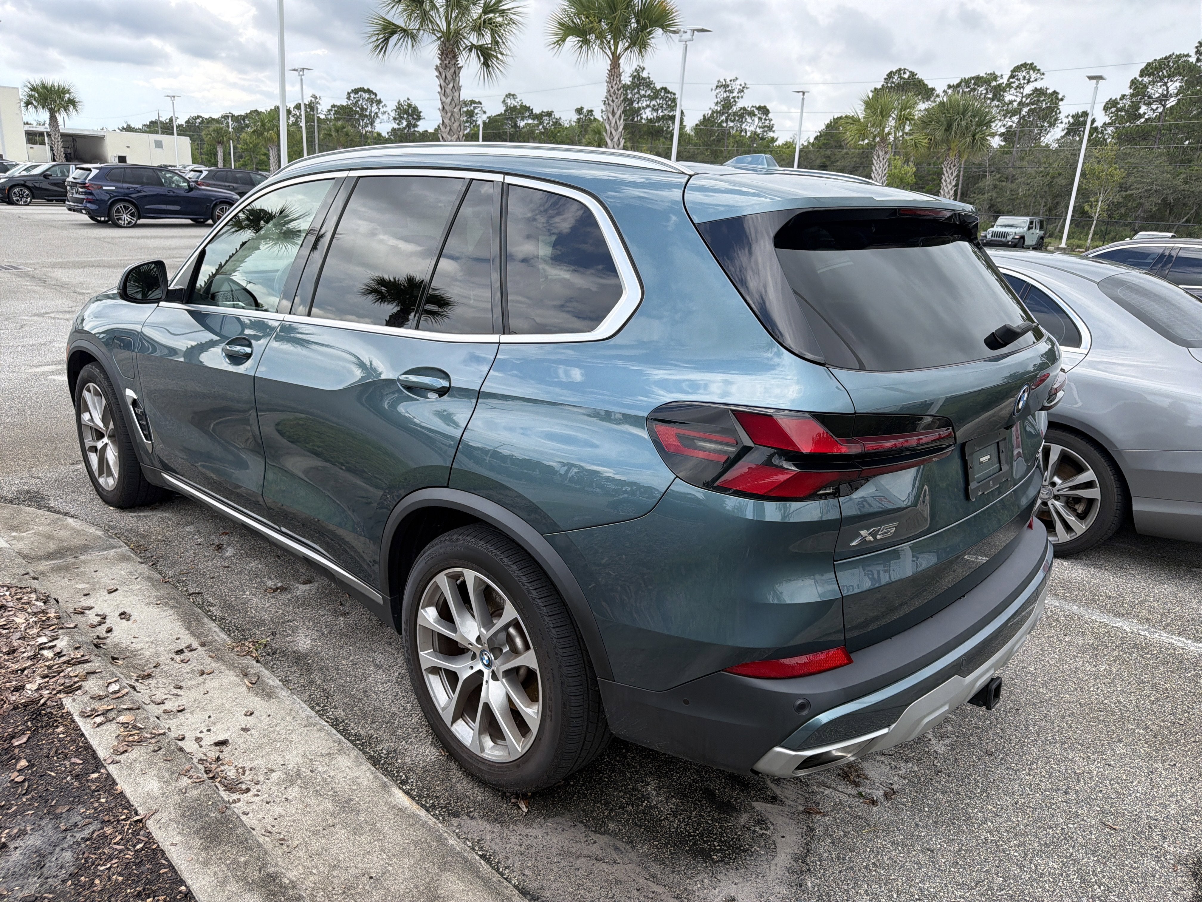 2024 BMW X5 xDrive50e