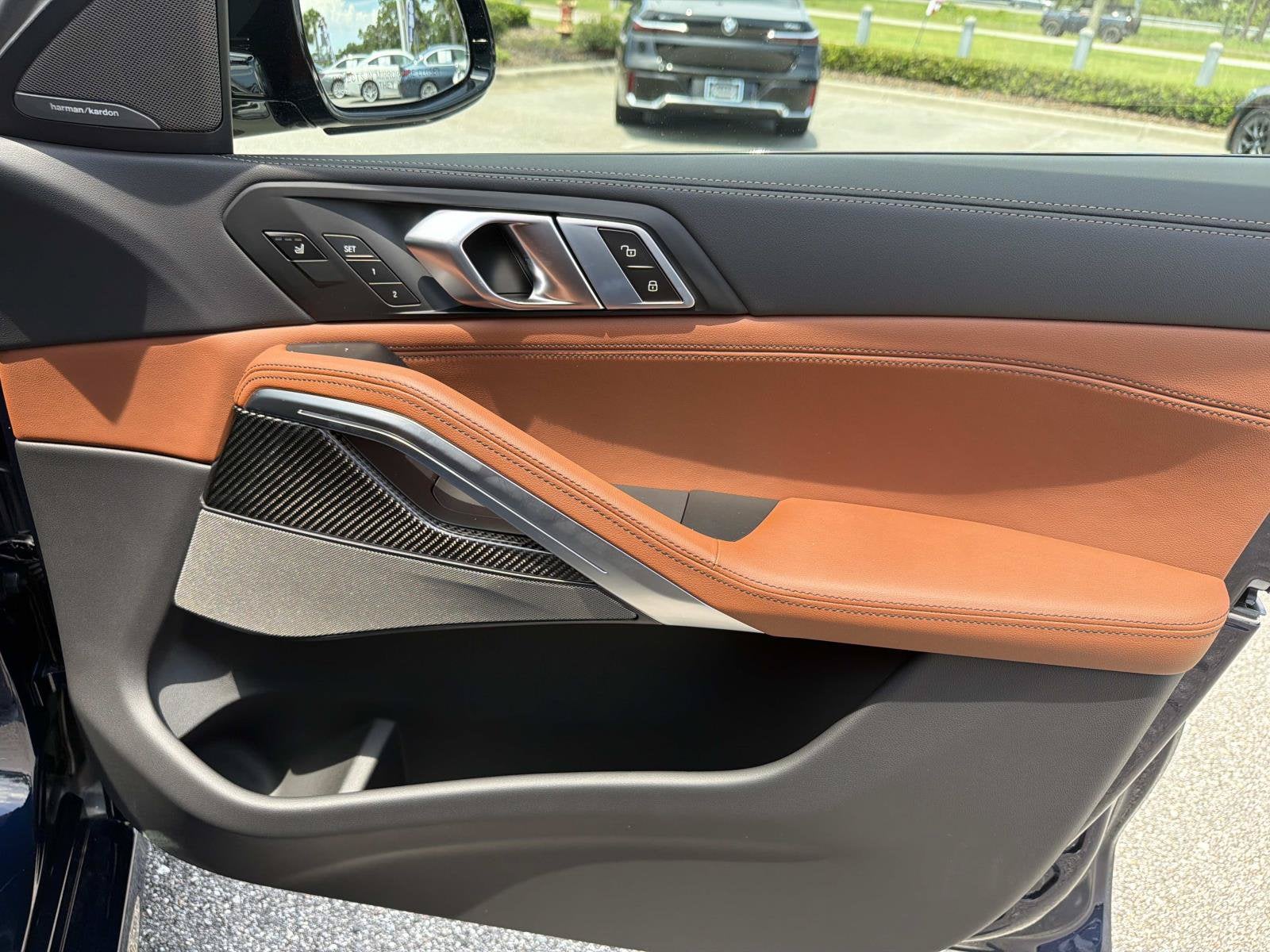 2027 BMW X6 M60i