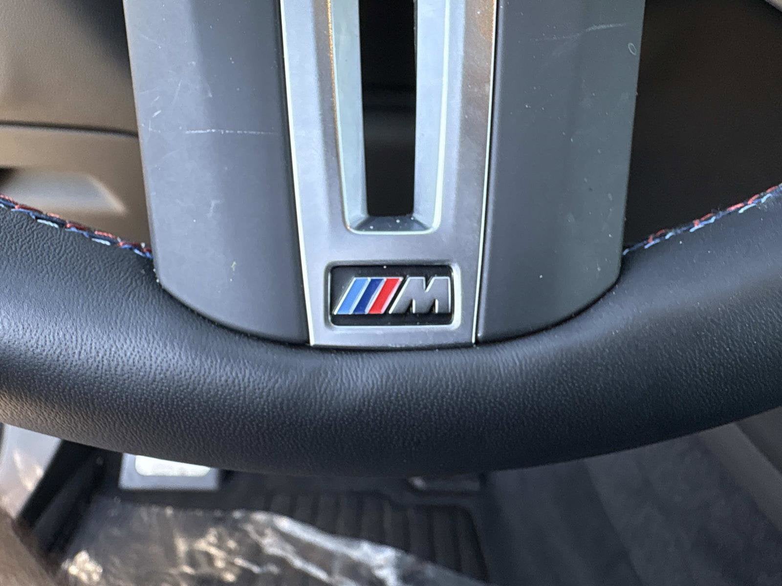 2025 BMW X6 M60i