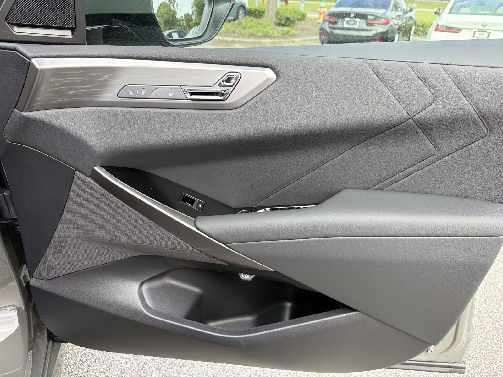 2027 BMW X5 40 xDrive