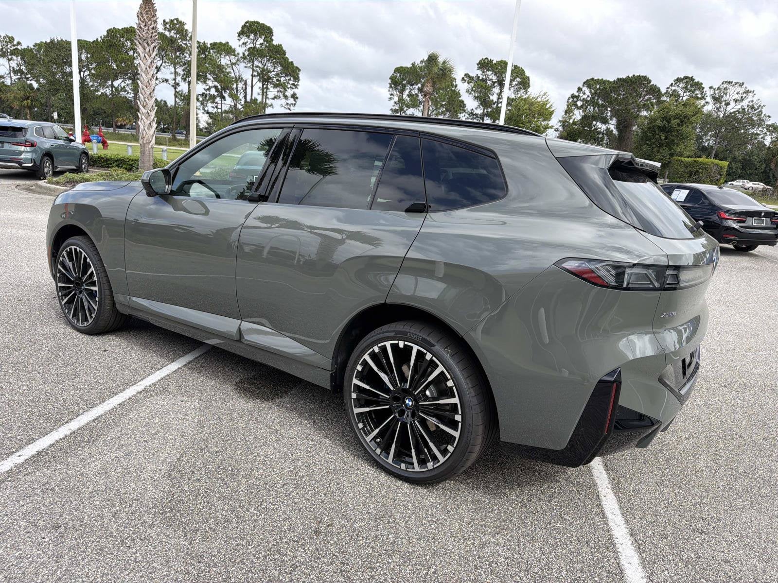2027 BMW X5 40 xDrive