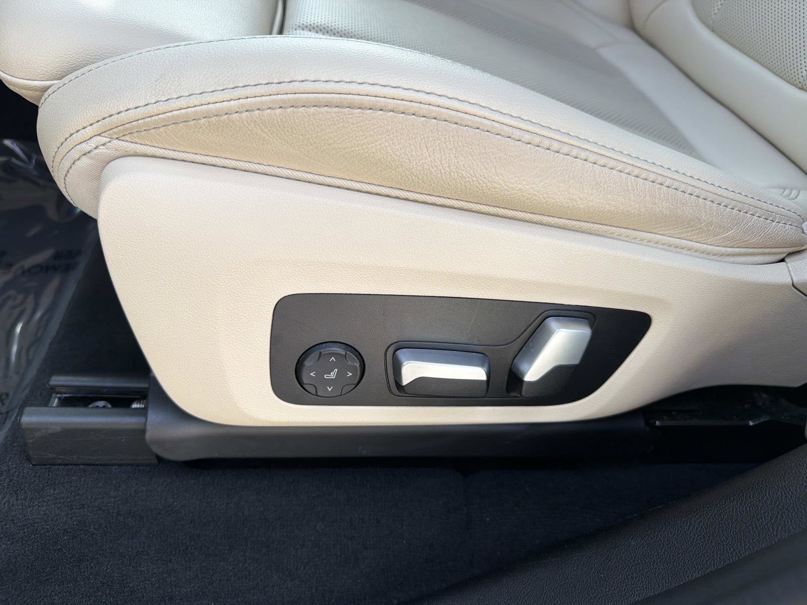 2022 BMW X3 M40i