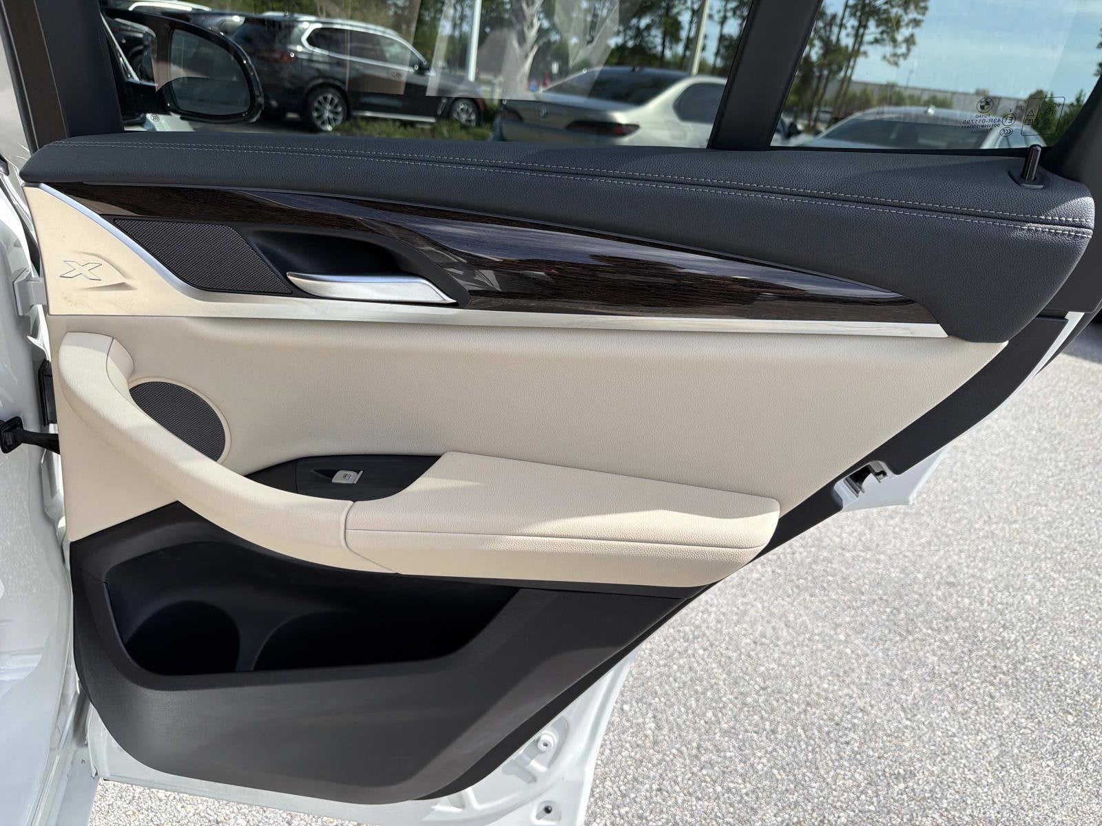 2022 BMW X3 M40i