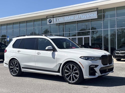 2022 BMW X7 M50i