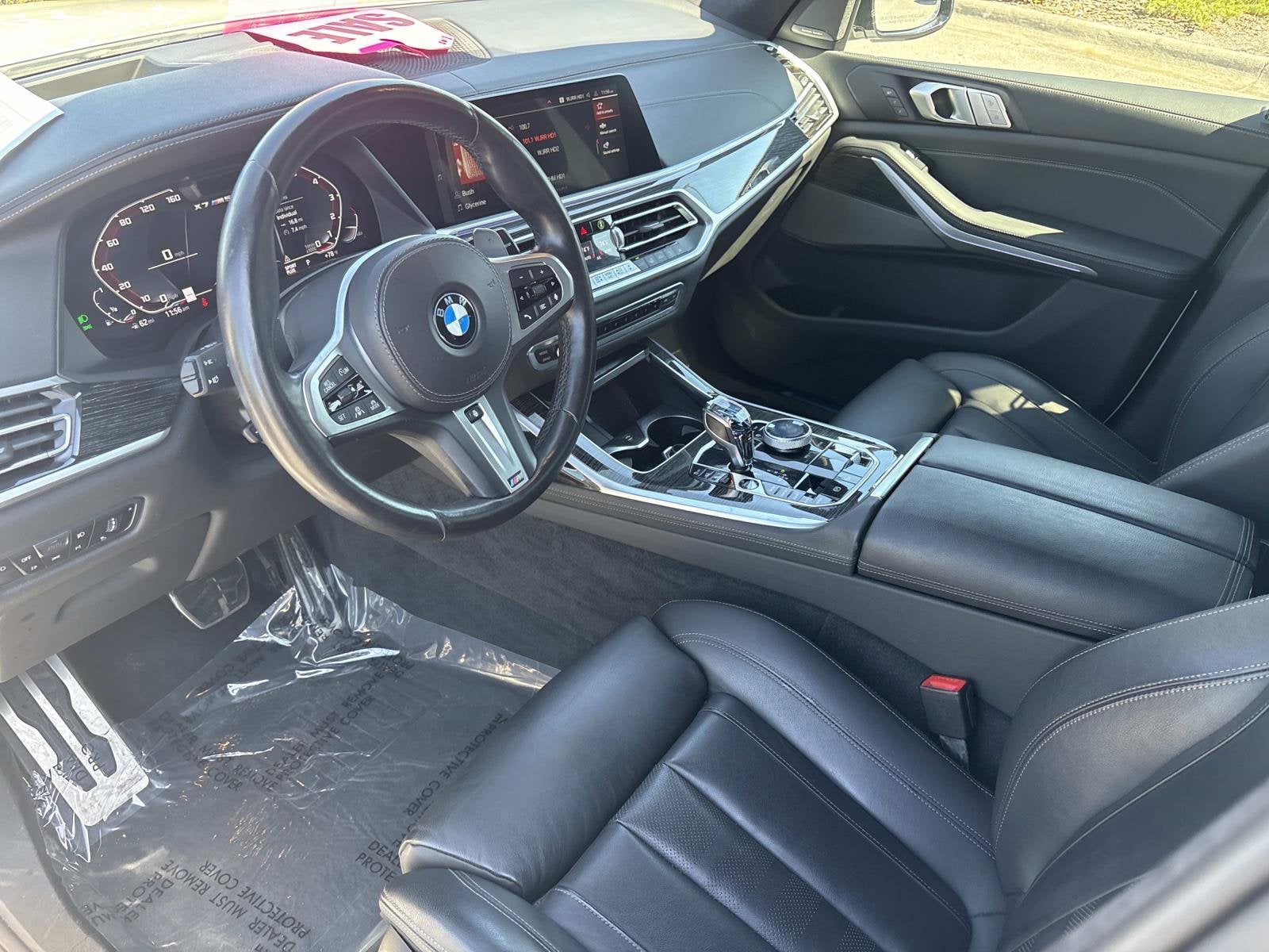 2022 BMW X7 M50i