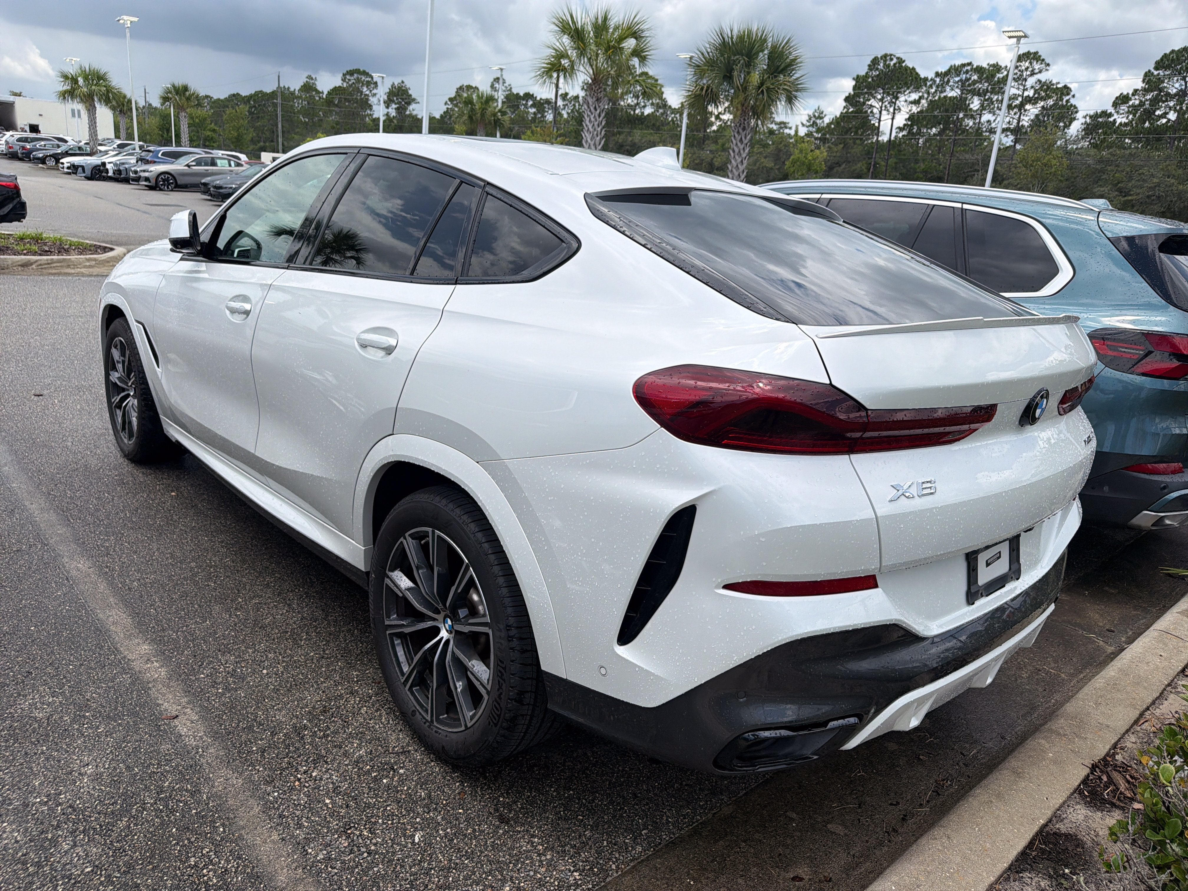 2021 BMW X6 xDrive40i