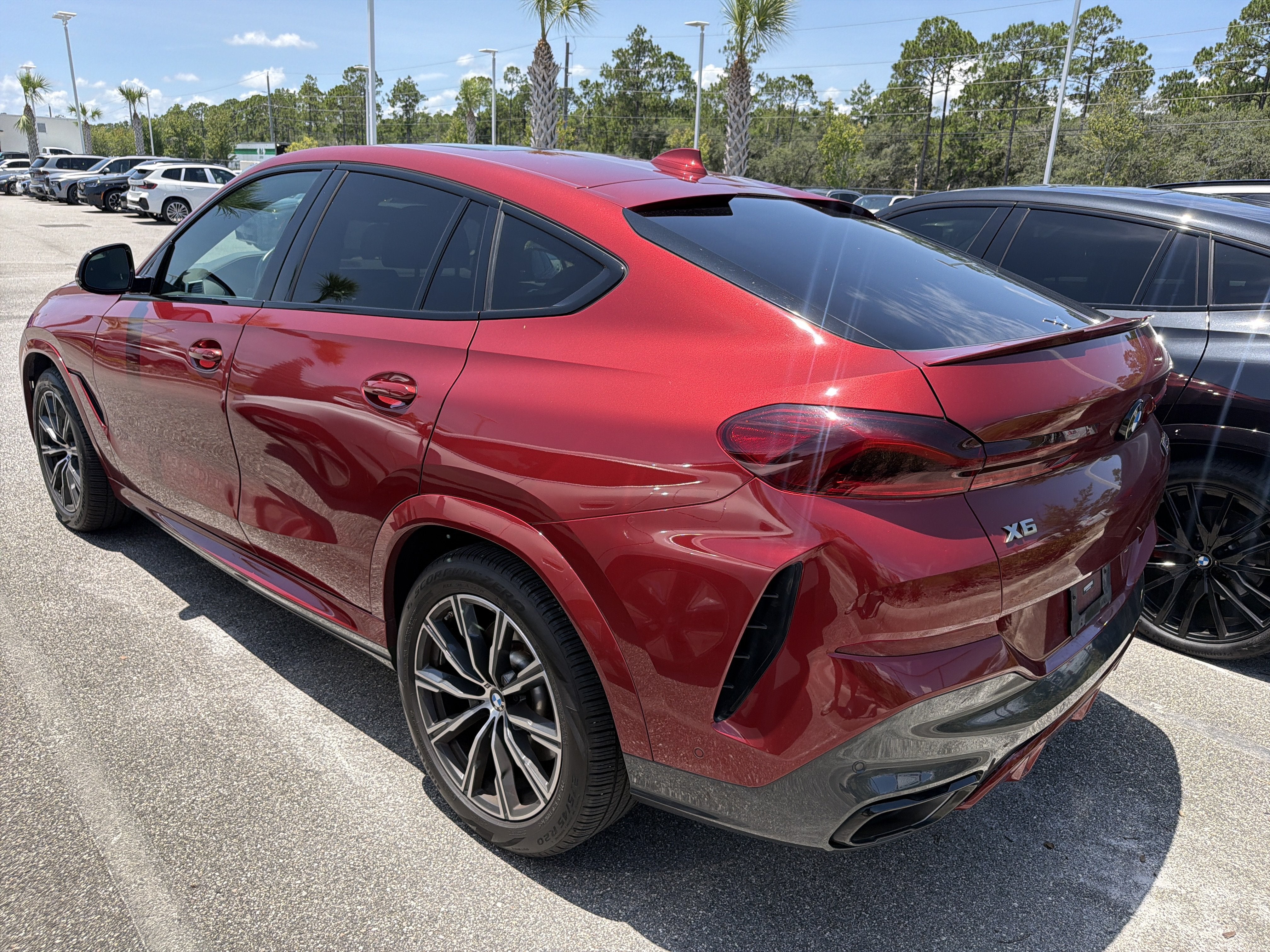 2023 BMW X6 M50i