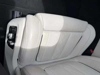 2023 BMW X6 M50i