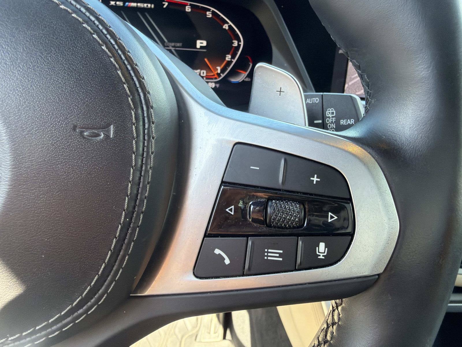 2022 BMW X5 M50i