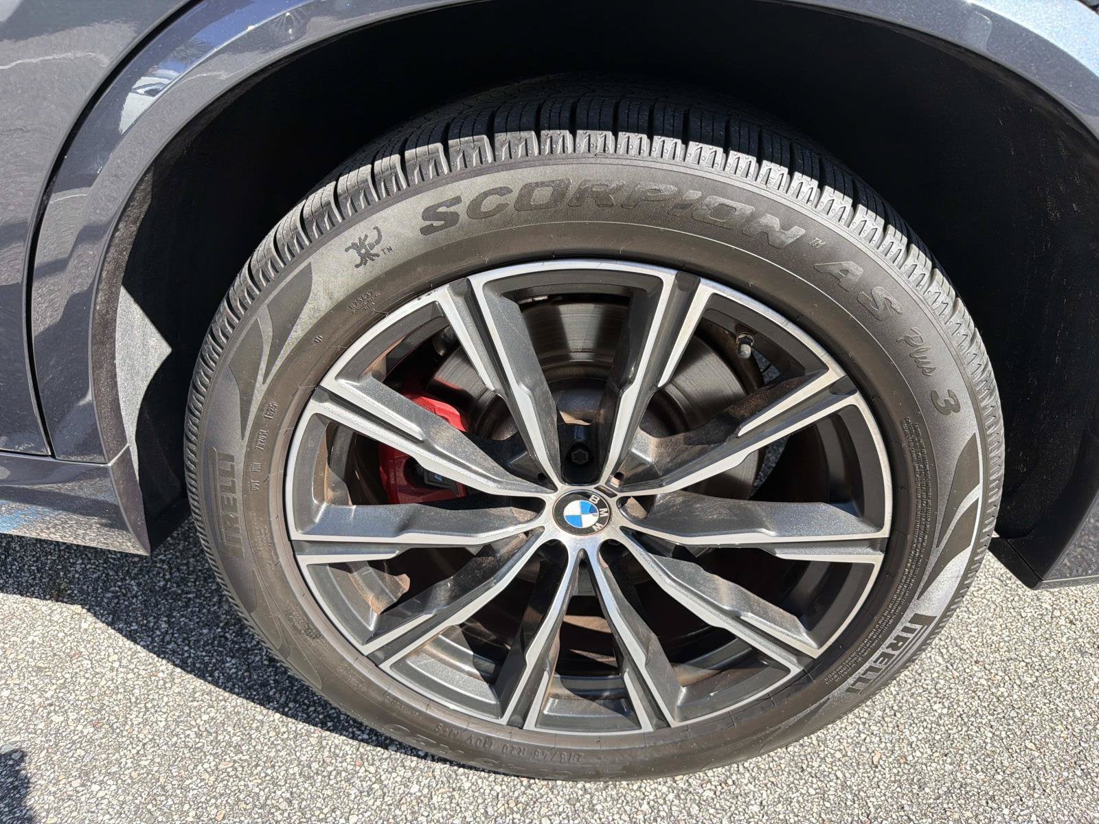 2022 BMW X5 M50i