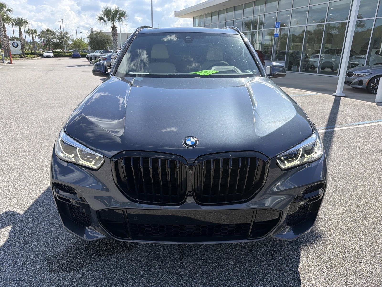 2022 BMW X5 M50i