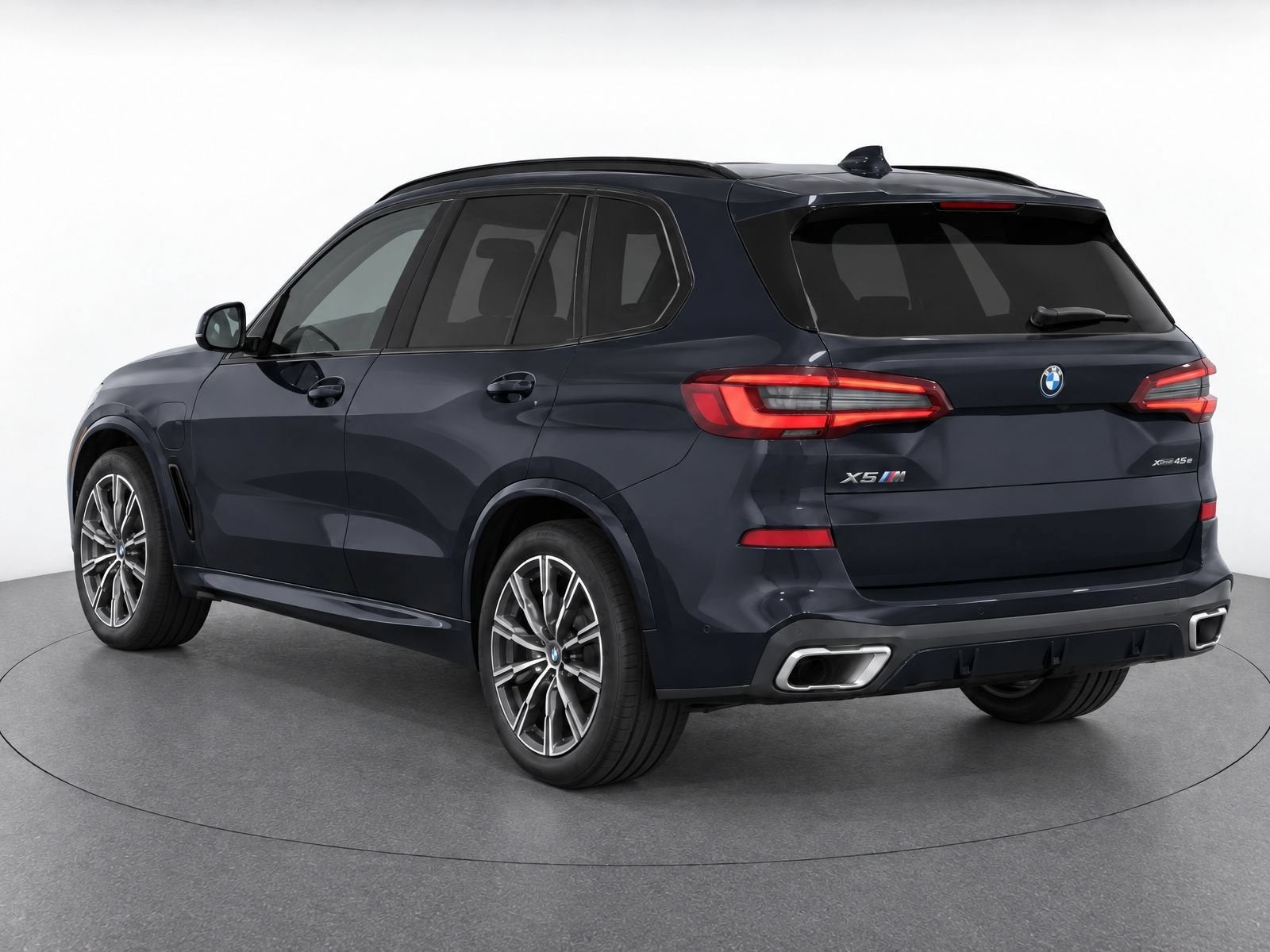 2023 BMW X5 xDrive45e