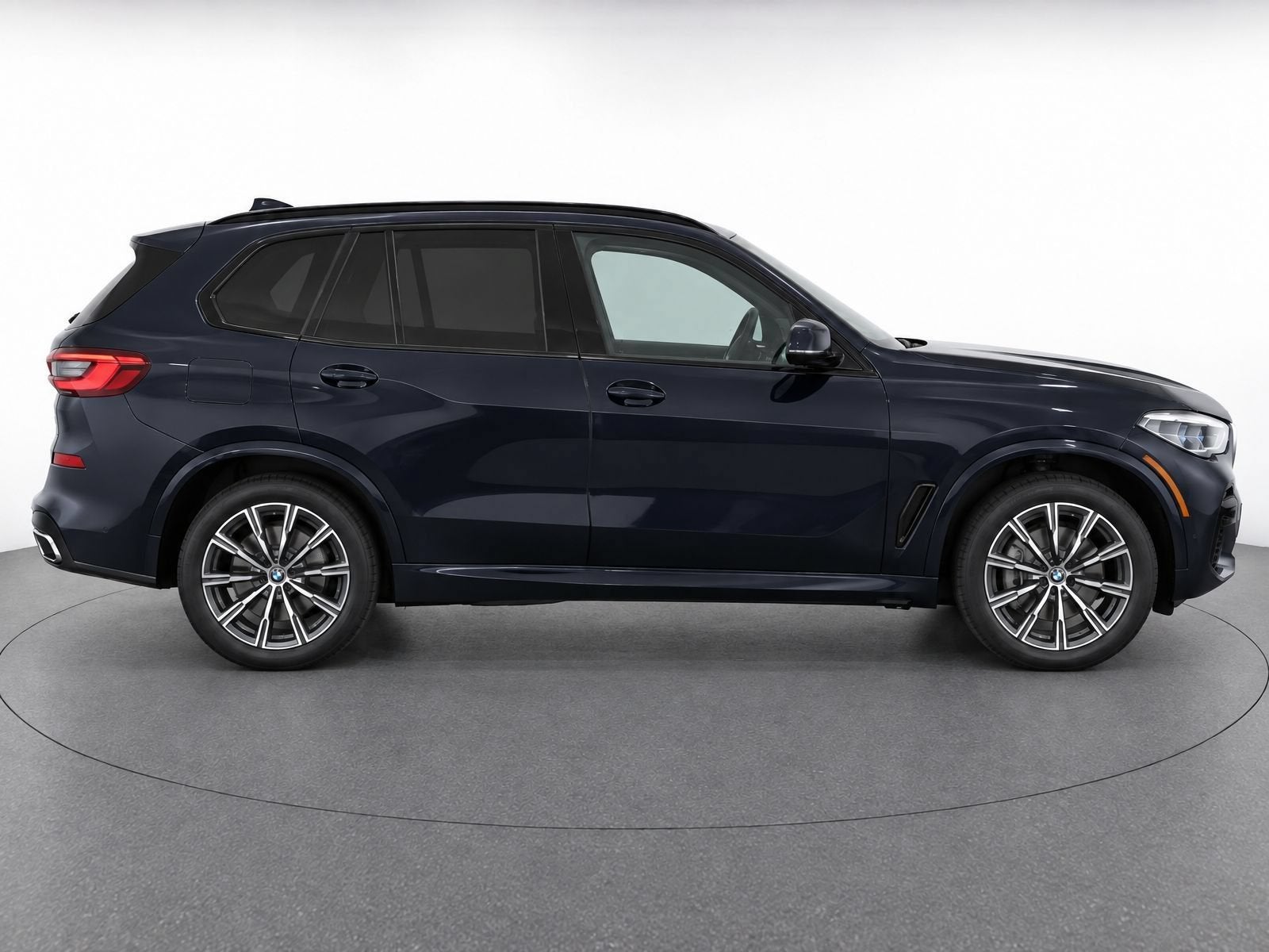 2023 BMW X5 xDrive45e