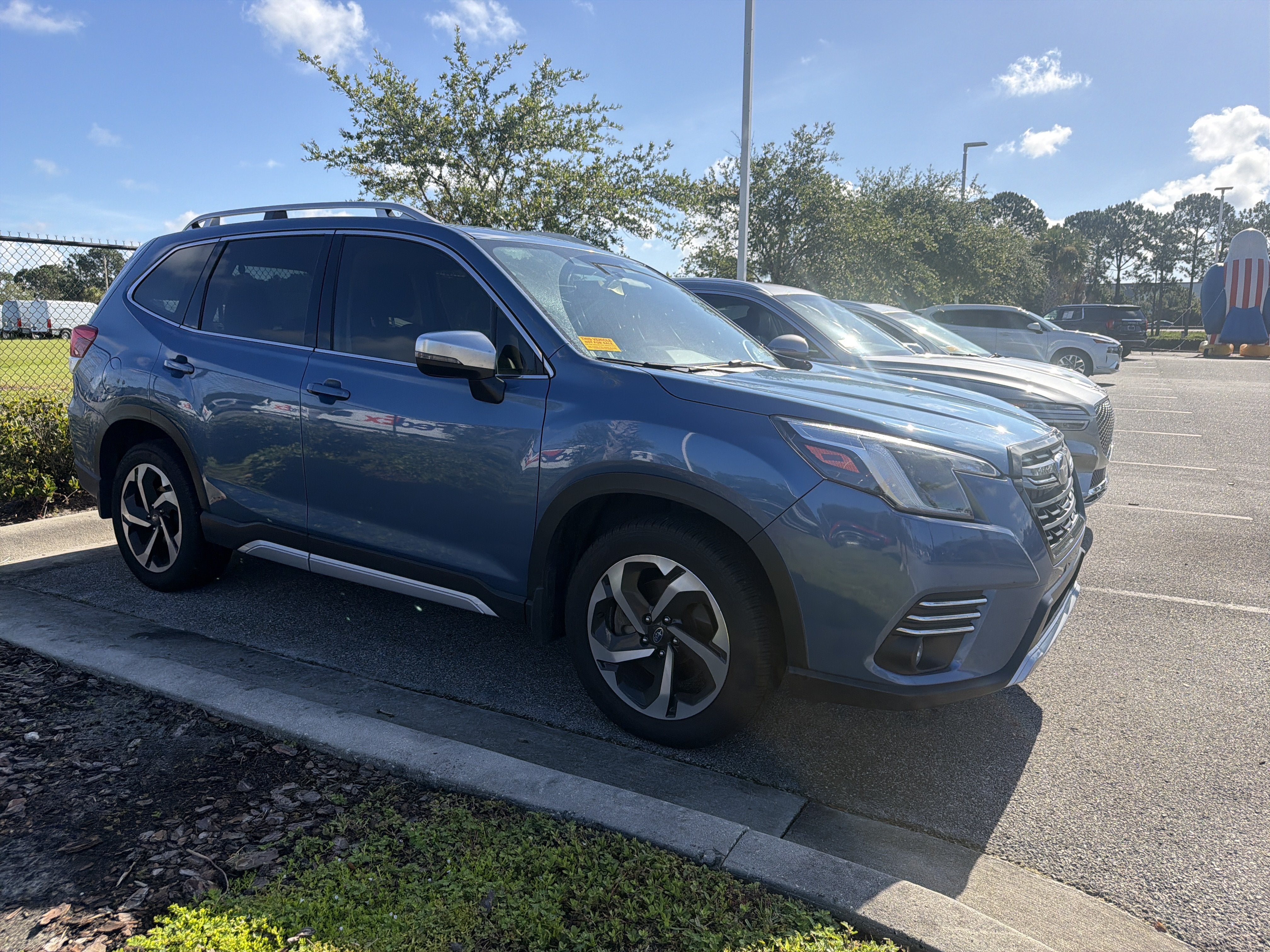 2023 Subaru Forester Touring's photo