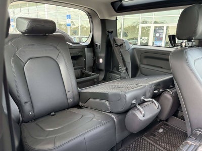 2024 Land Rover Defender S