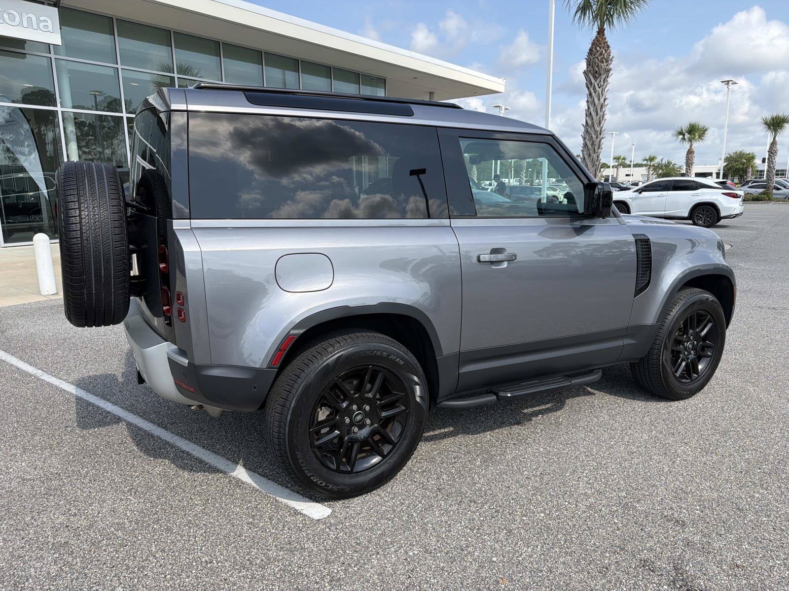 2024 Land Rover Defender S