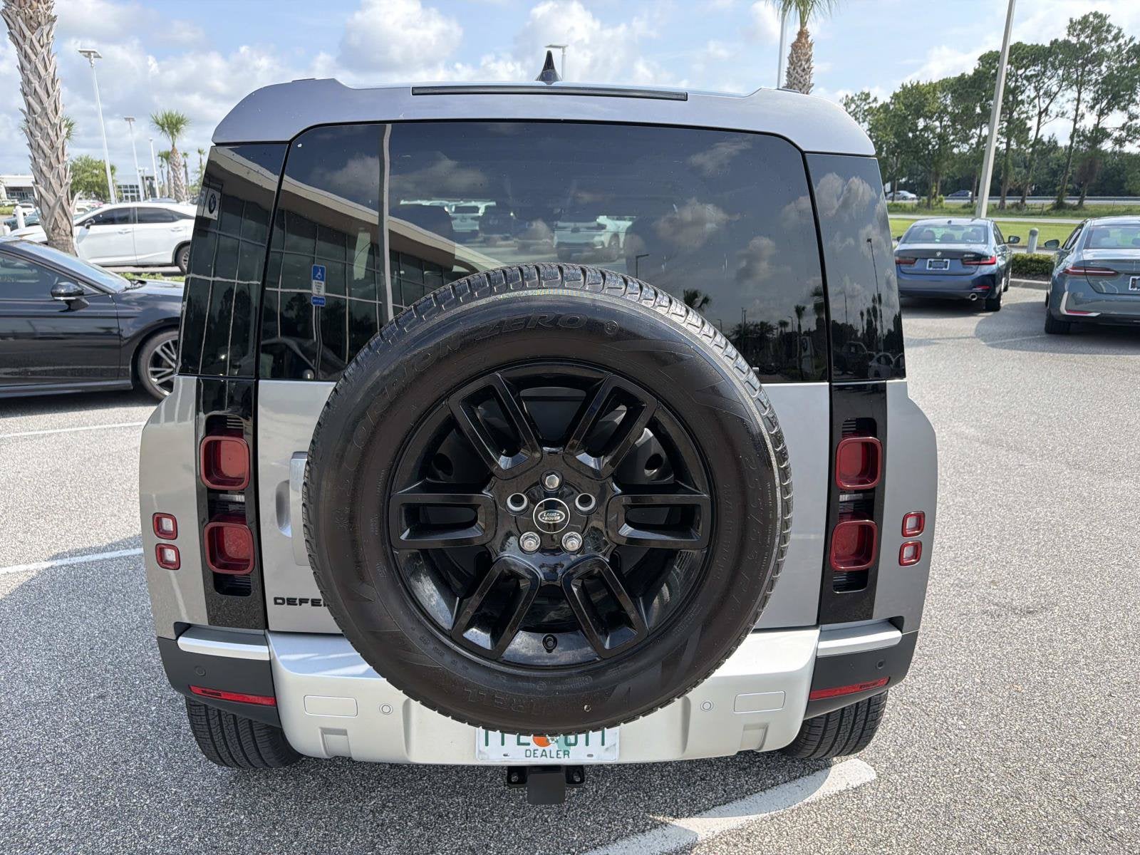 2024 Land Rover Defender S