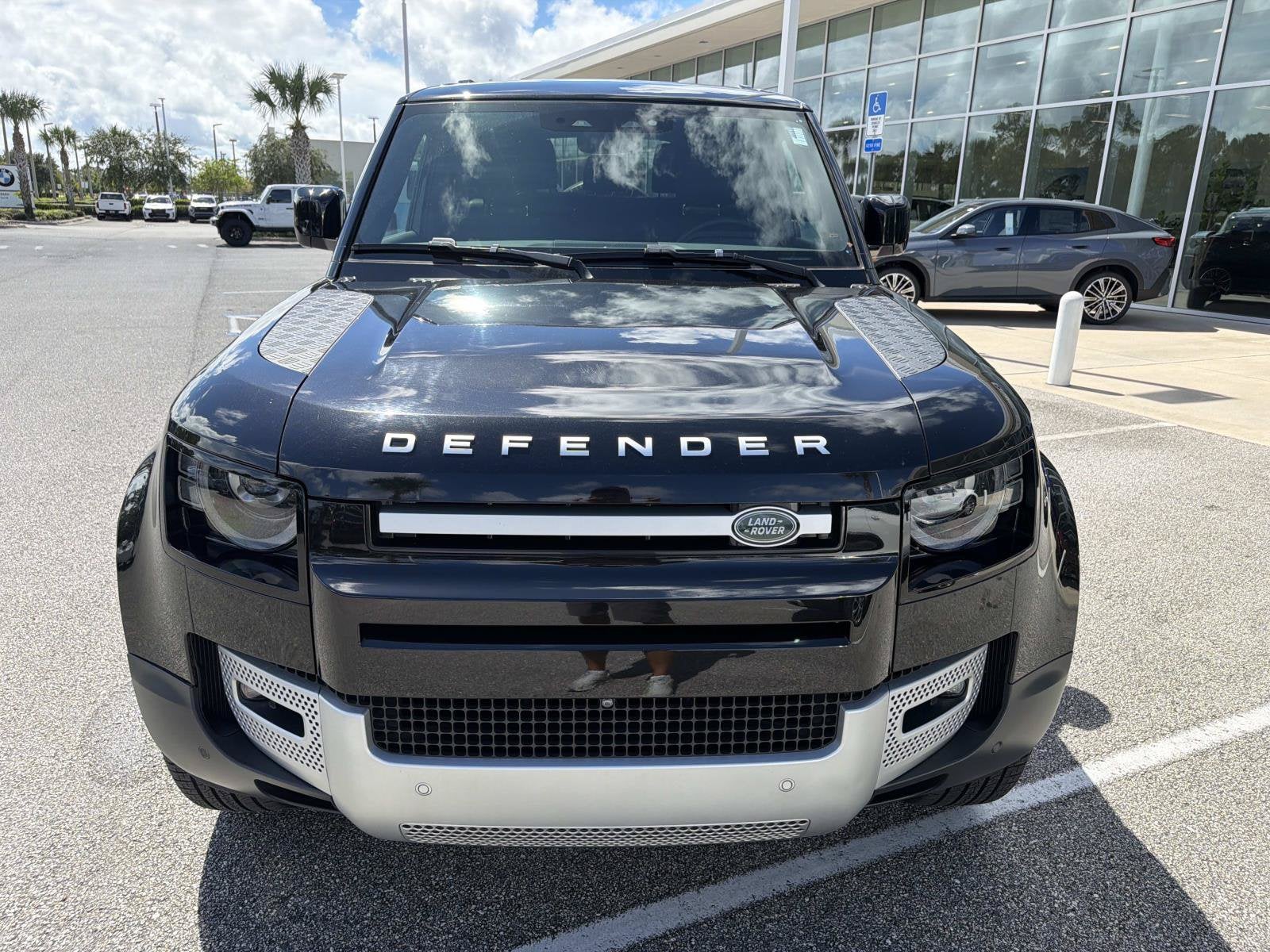 2023 Land Rover Defender S