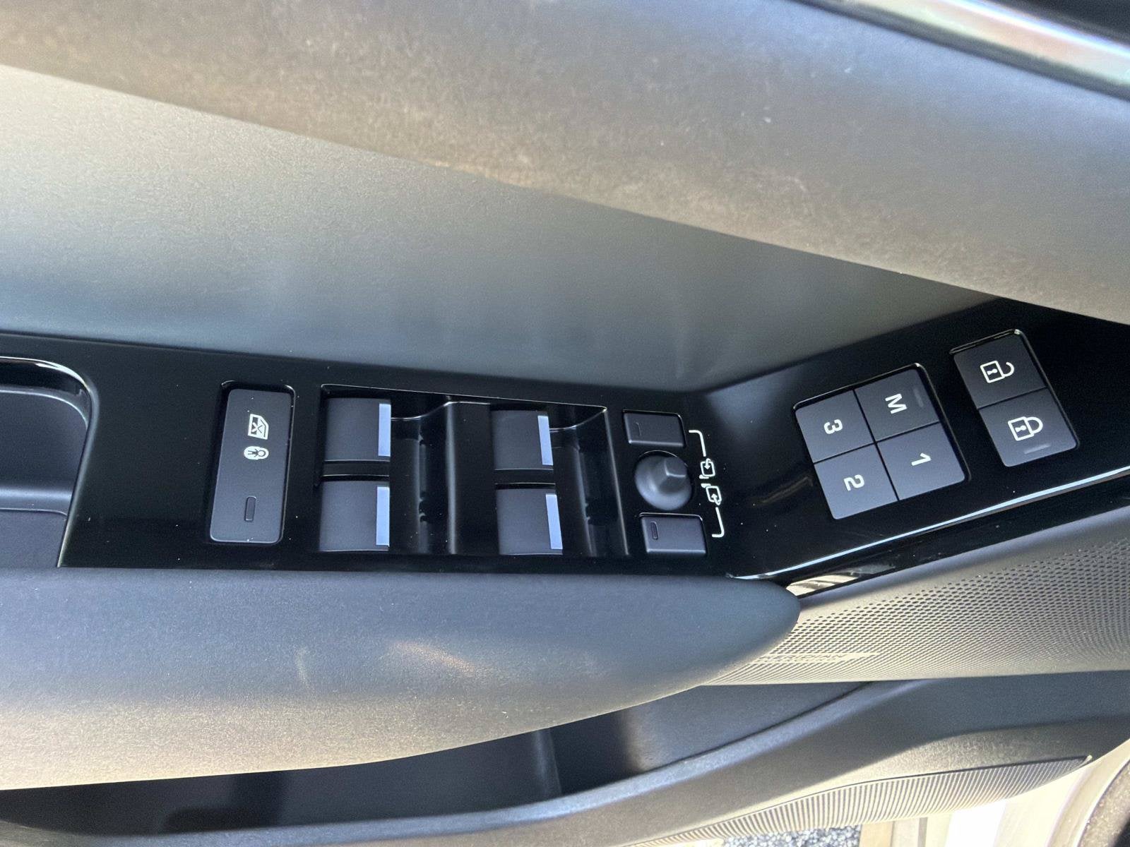 2024 Land Rover Range Rover Velar S
