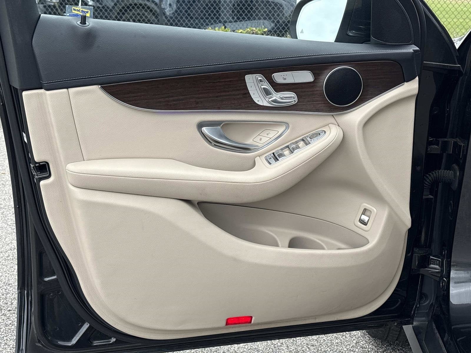 2020 Mercedes-Benz GLC GLC 300