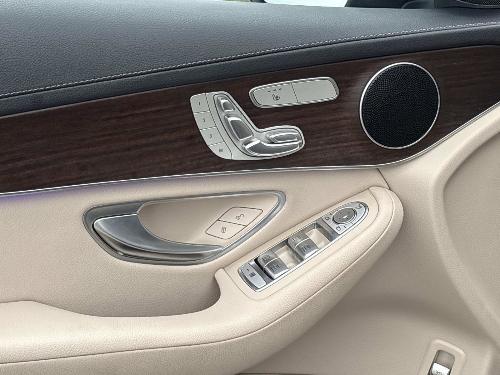 2020 Mercedes-Benz GLC GLC 300