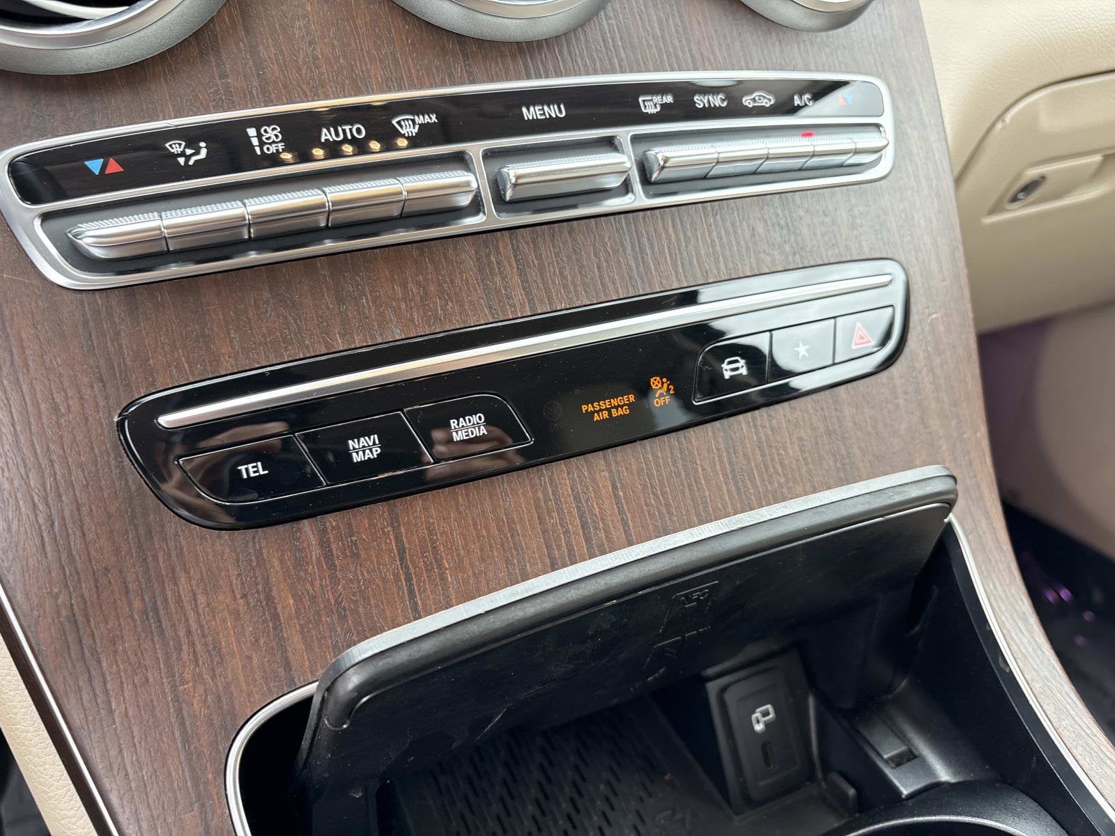 2020 Mercedes-Benz GLC GLC 300