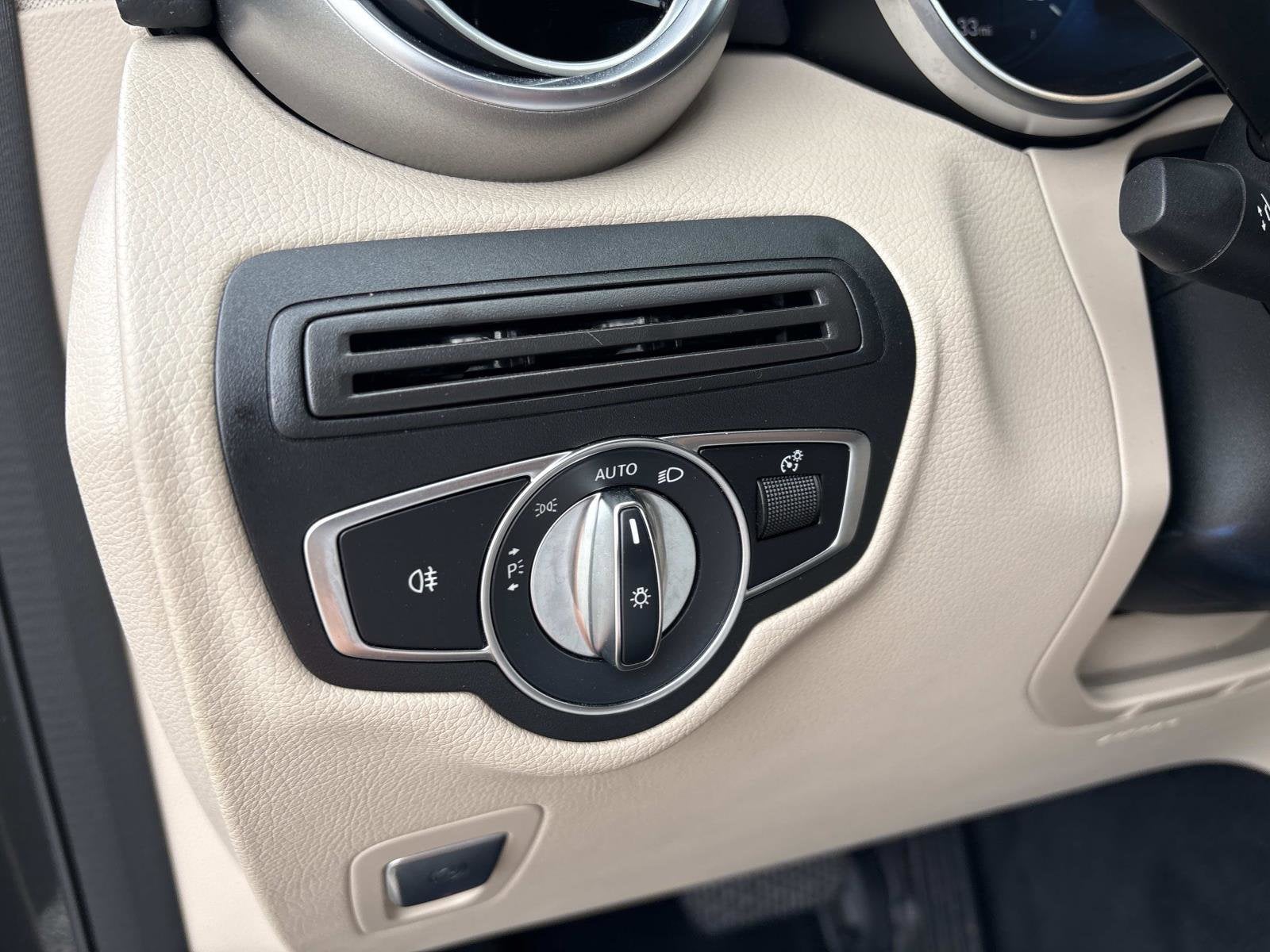 2020 Mercedes-Benz GLC GLC 300