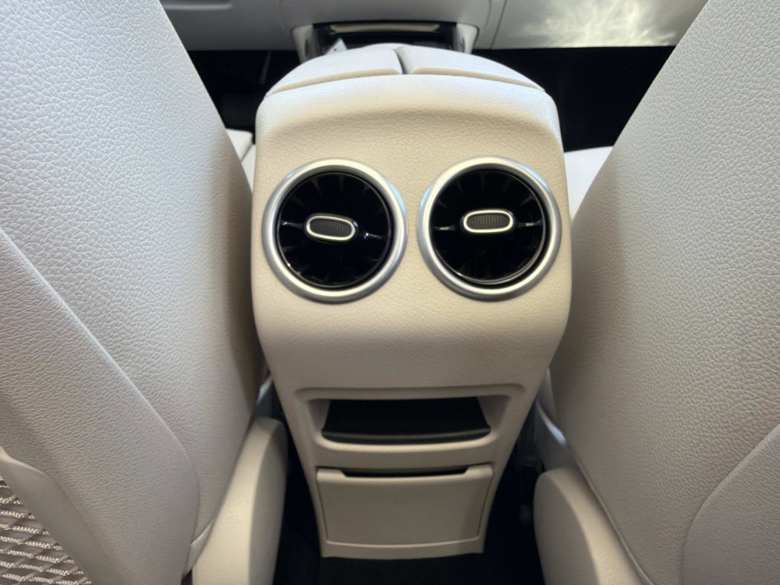 2021 Mercedes-Benz GLB GLB 250