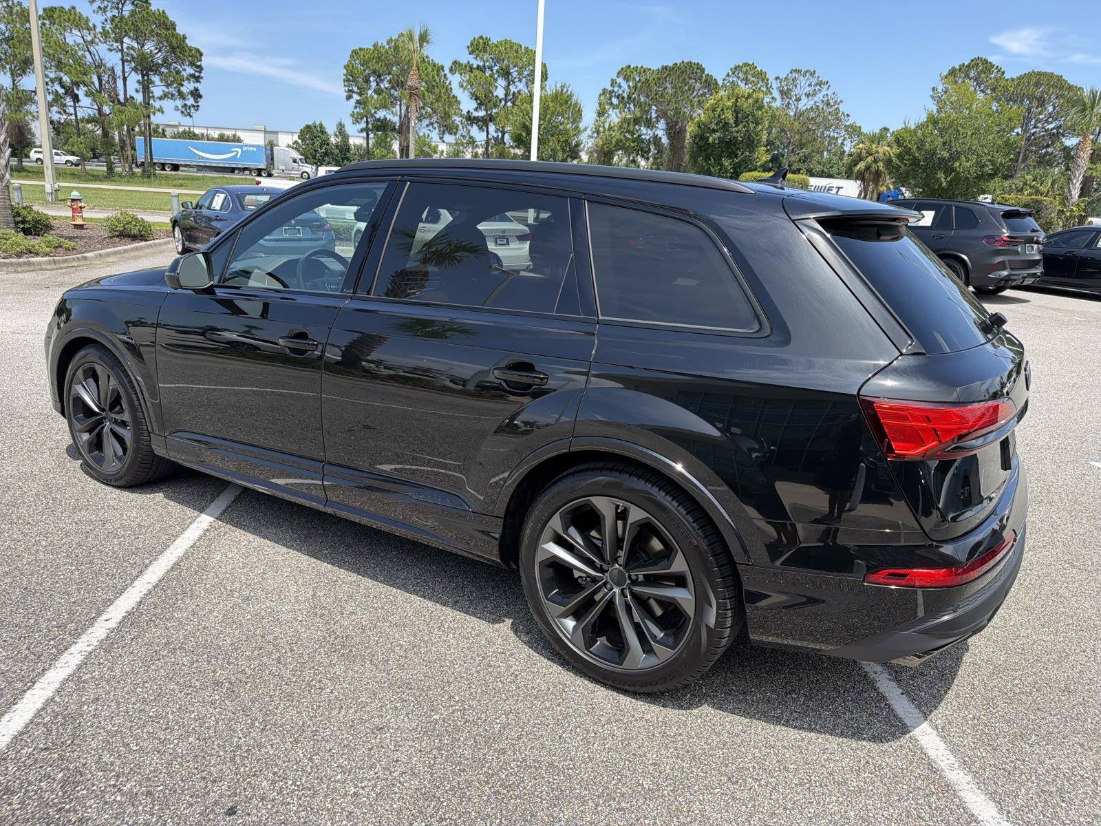 2026 Audi Q7 Premium Plus