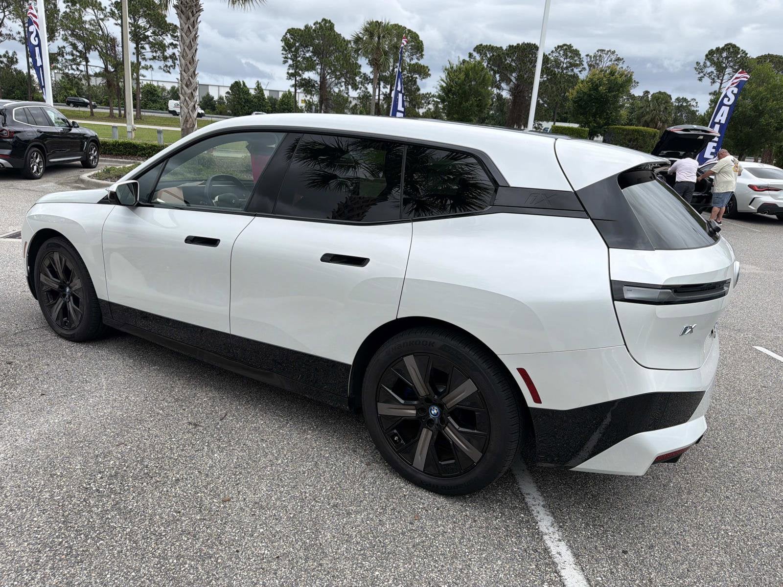2023 BMW iX xDrive50
