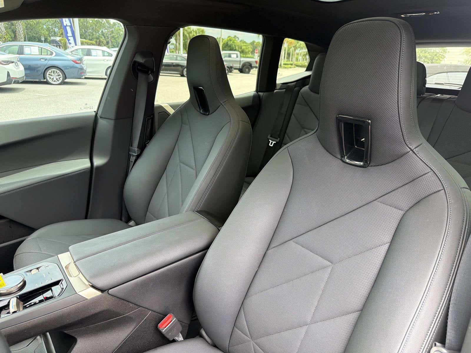 2024 BMW iX xDrive50