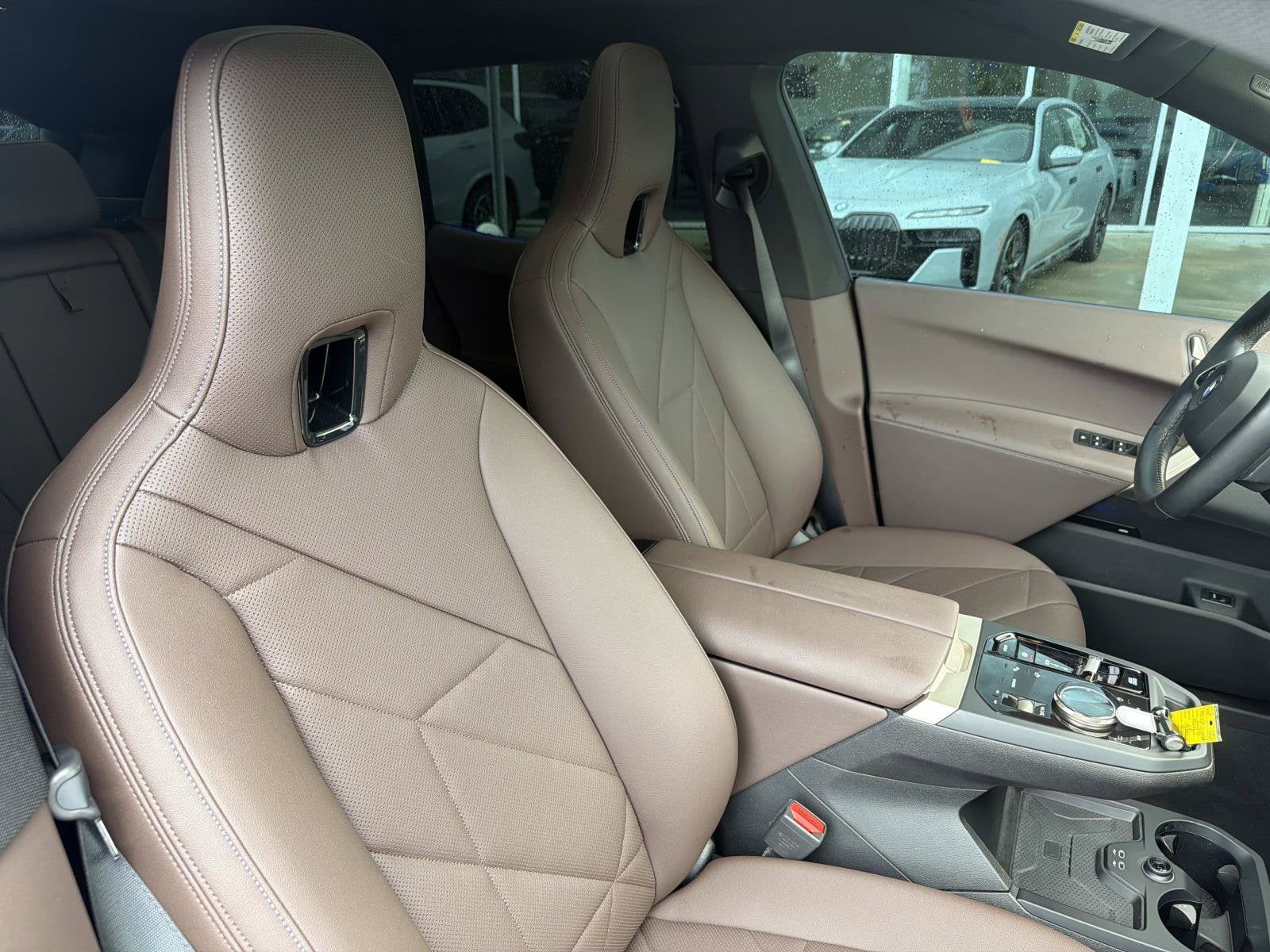 2024 BMW iX xDrive50