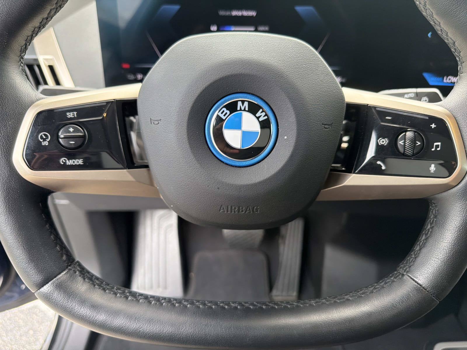 2024 BMW iX xDrive50