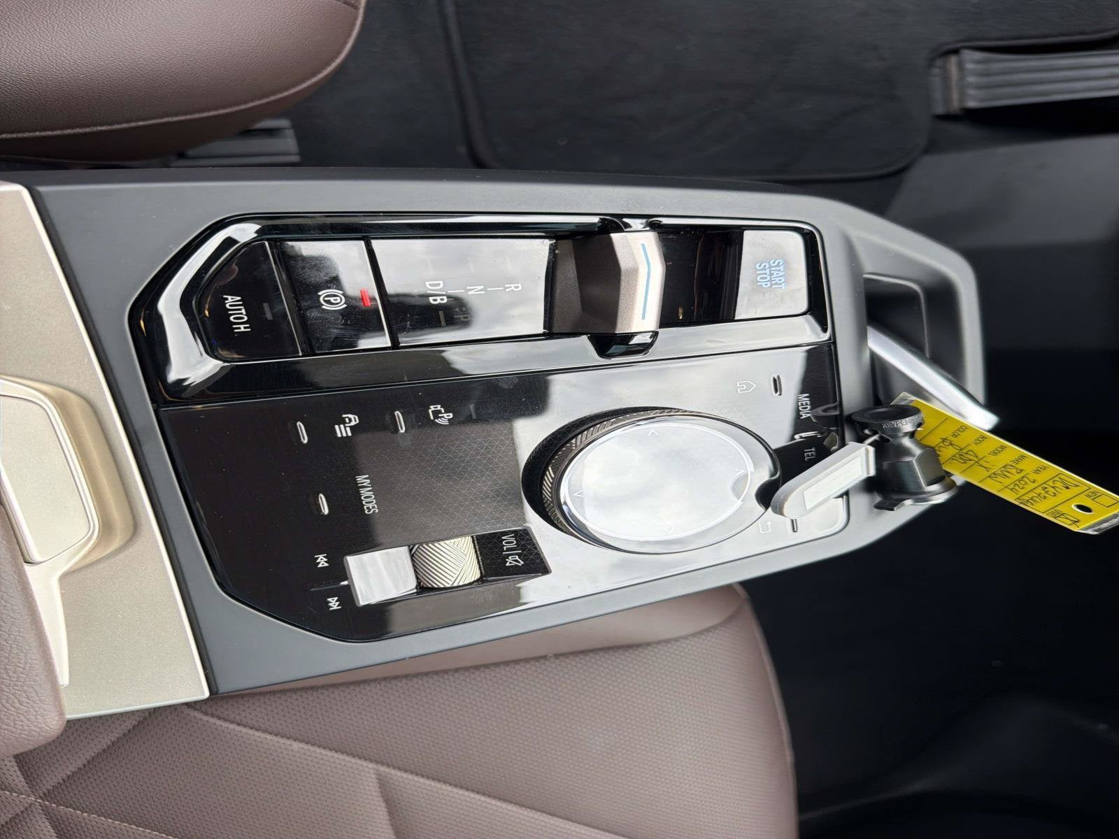 2024 BMW iX xDrive50