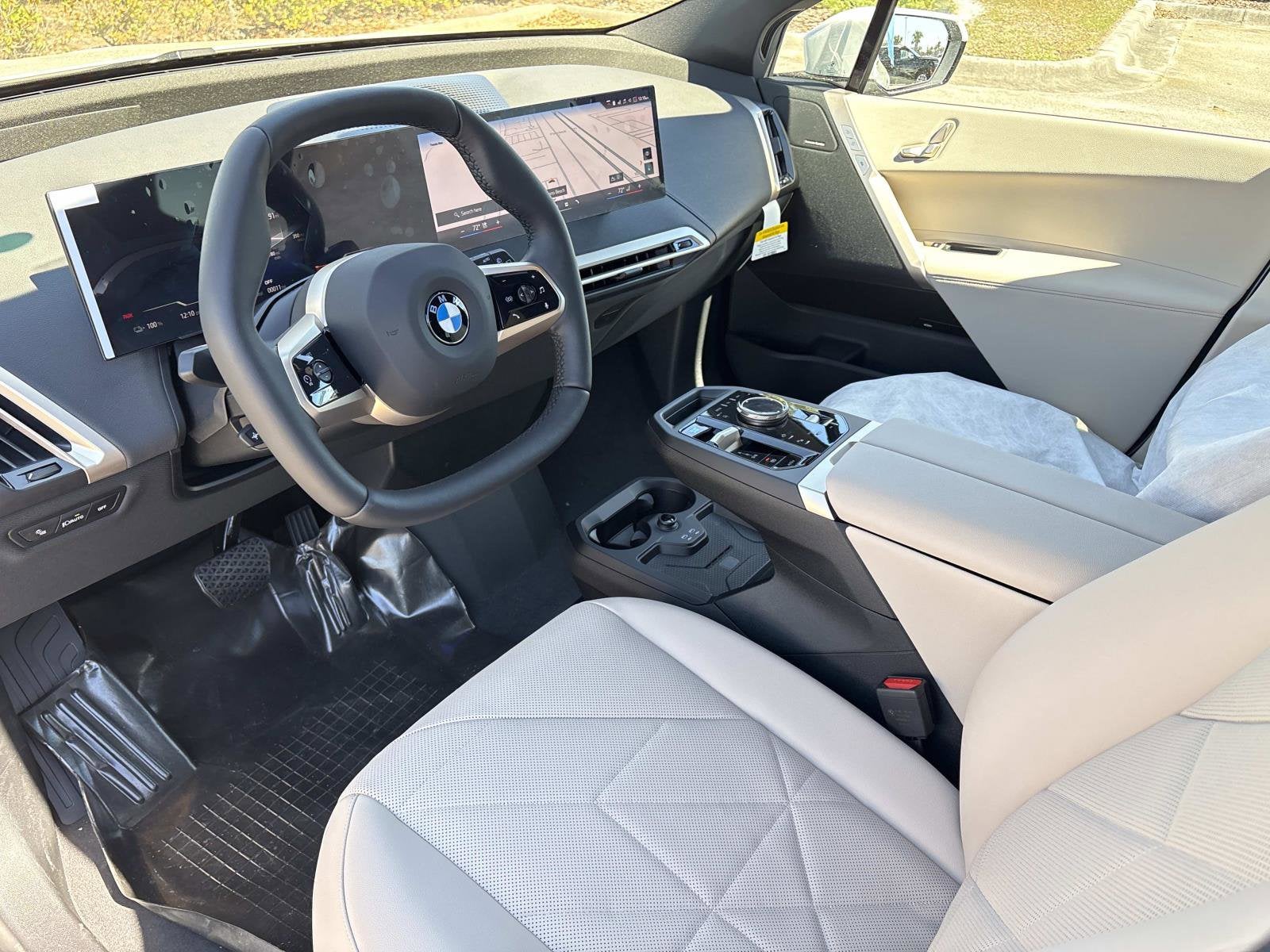 2026 BMW iX xDrive45