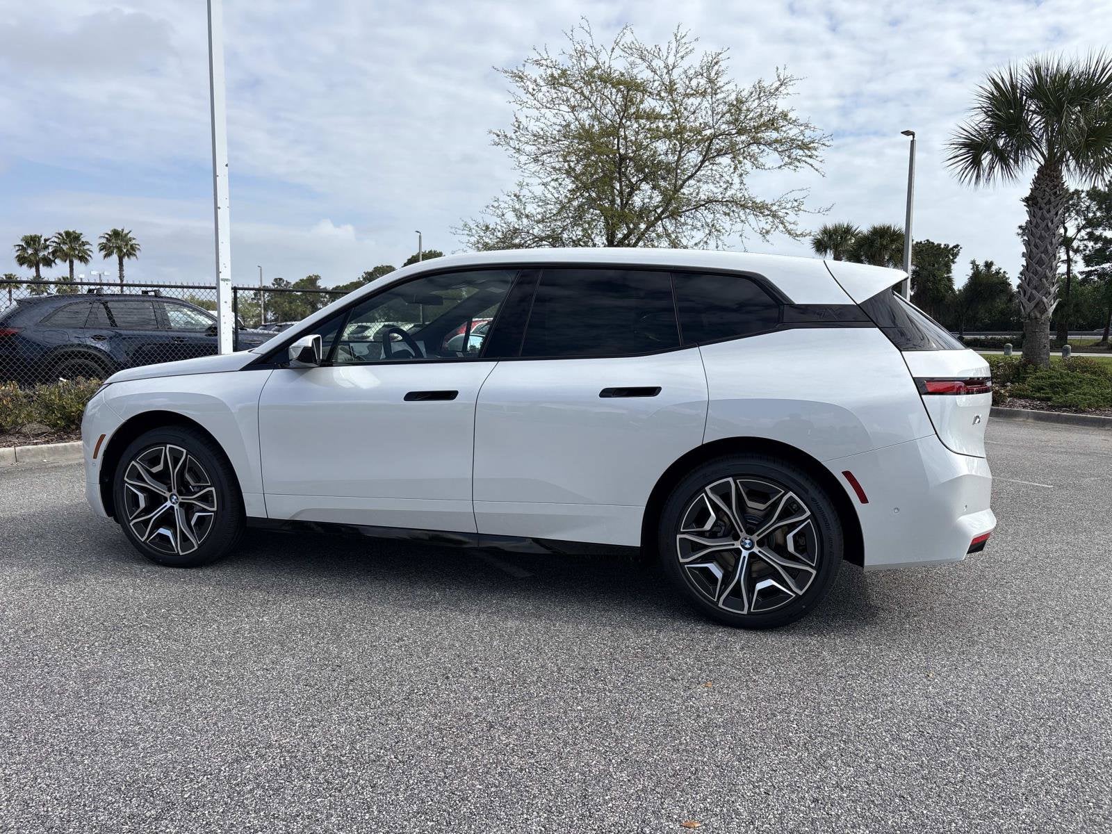 2026 BMW iX xDrive45