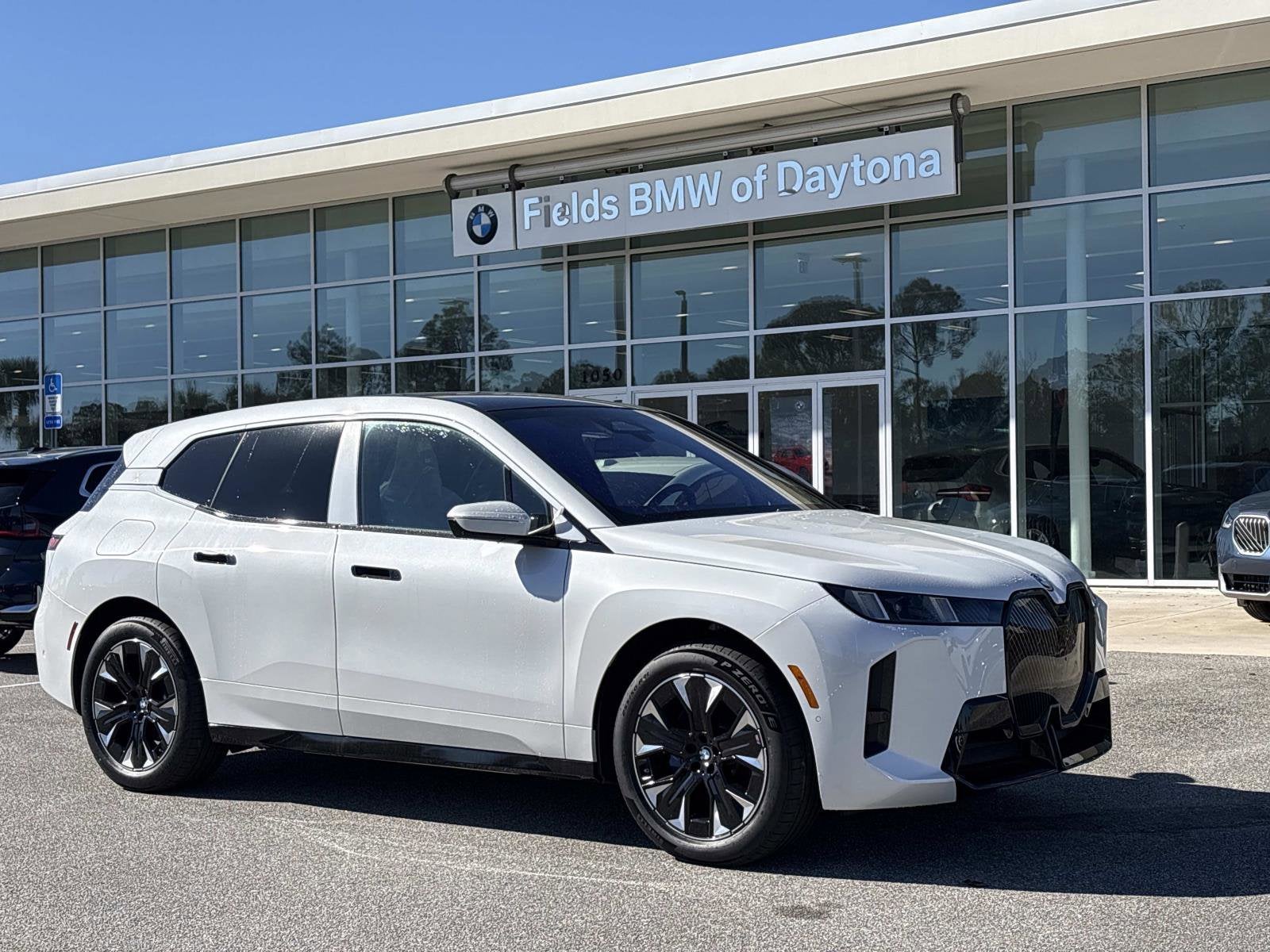 2026 BMW iX xDrive45