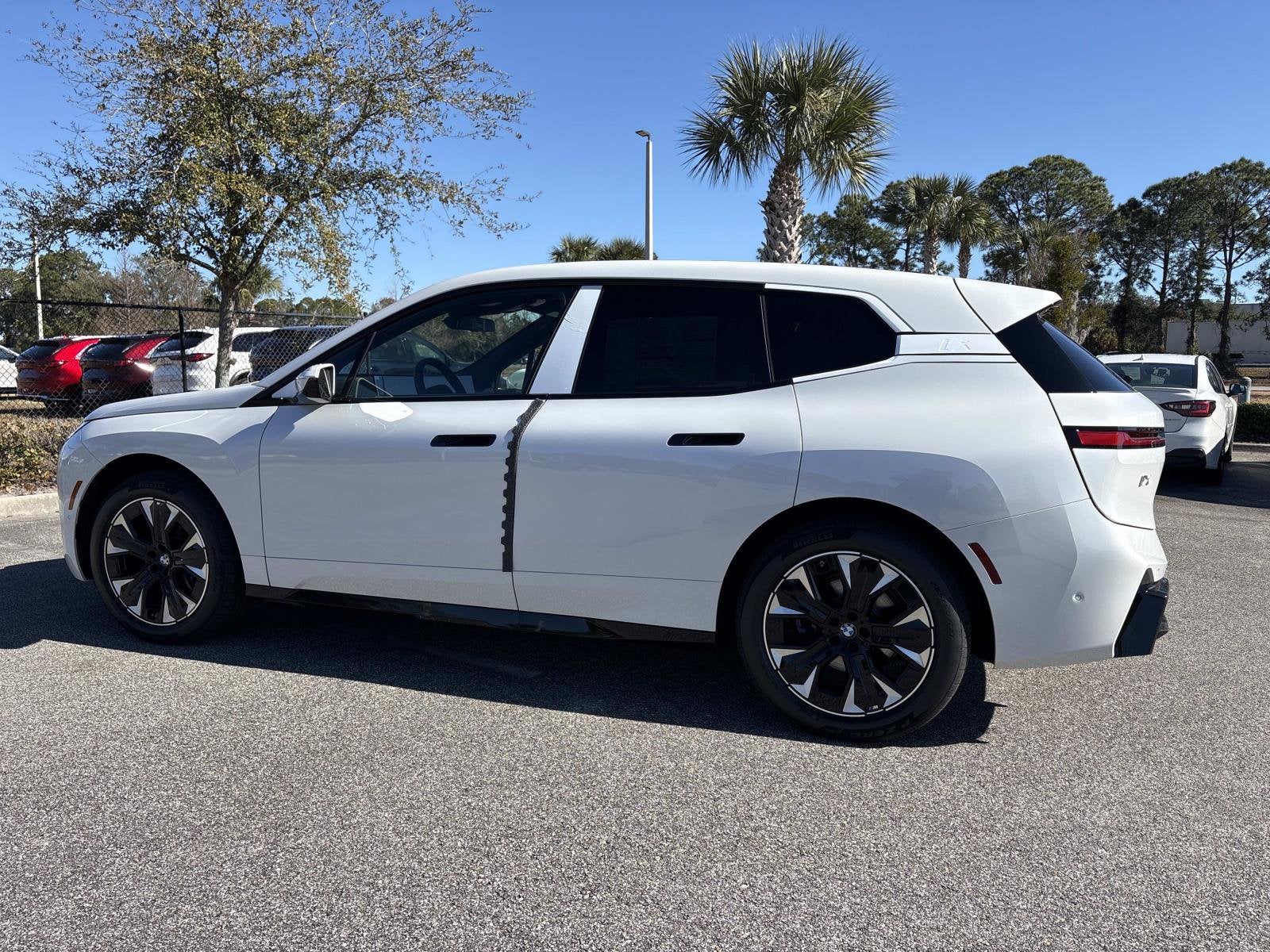 2026 BMW iX xDrive45