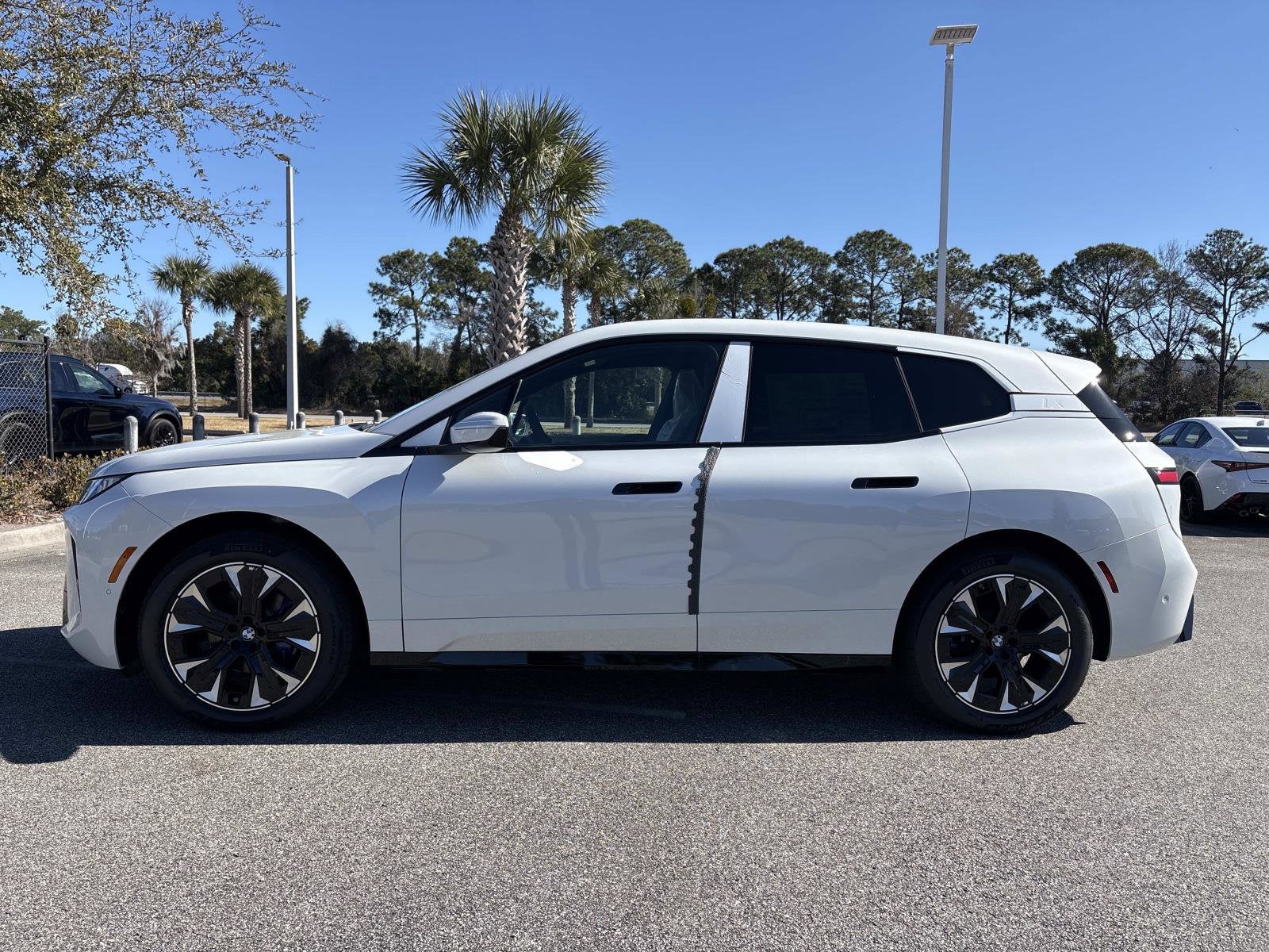 2026 BMW iX xDrive45