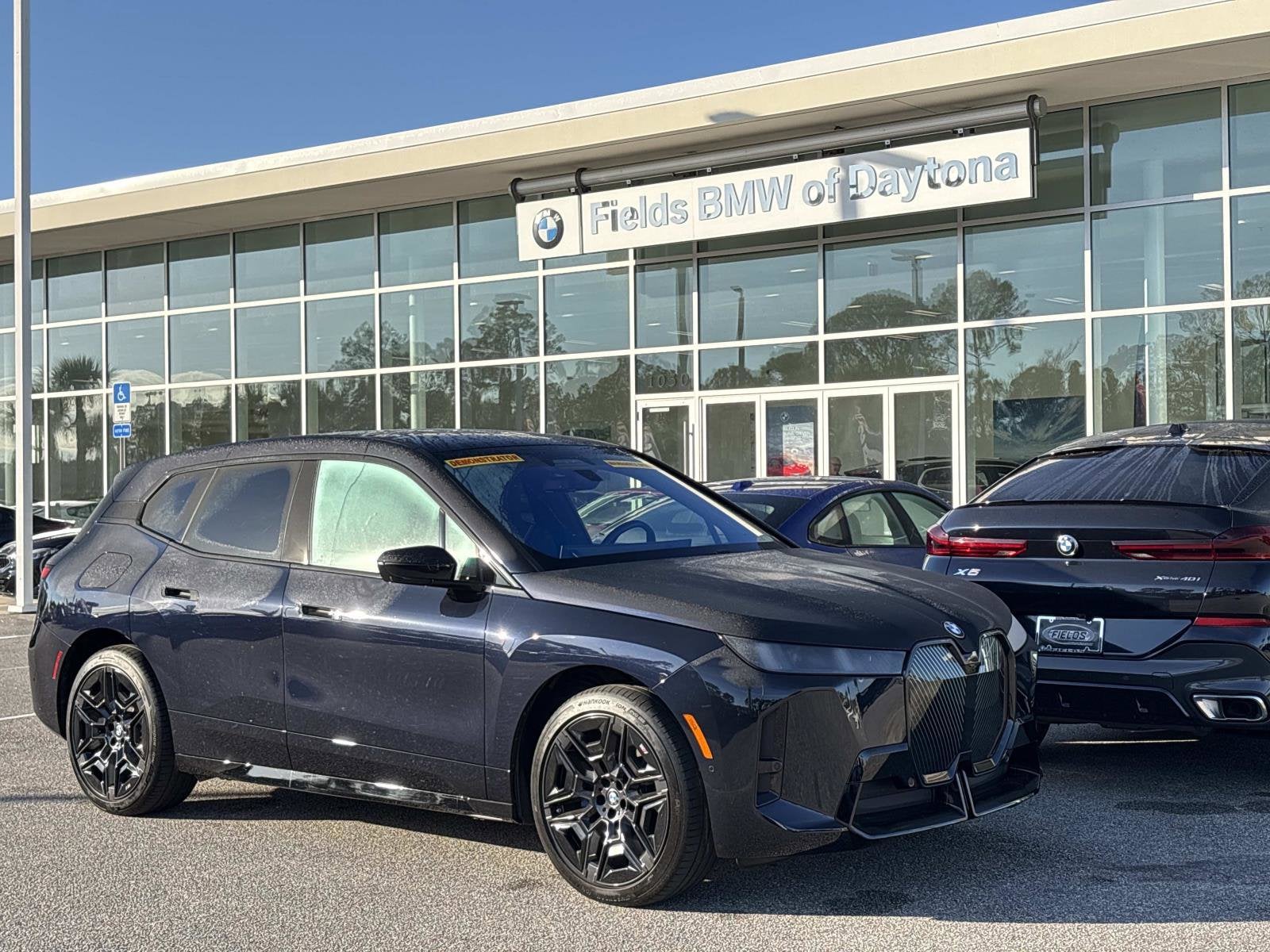 2026 BMW iX xDrive45