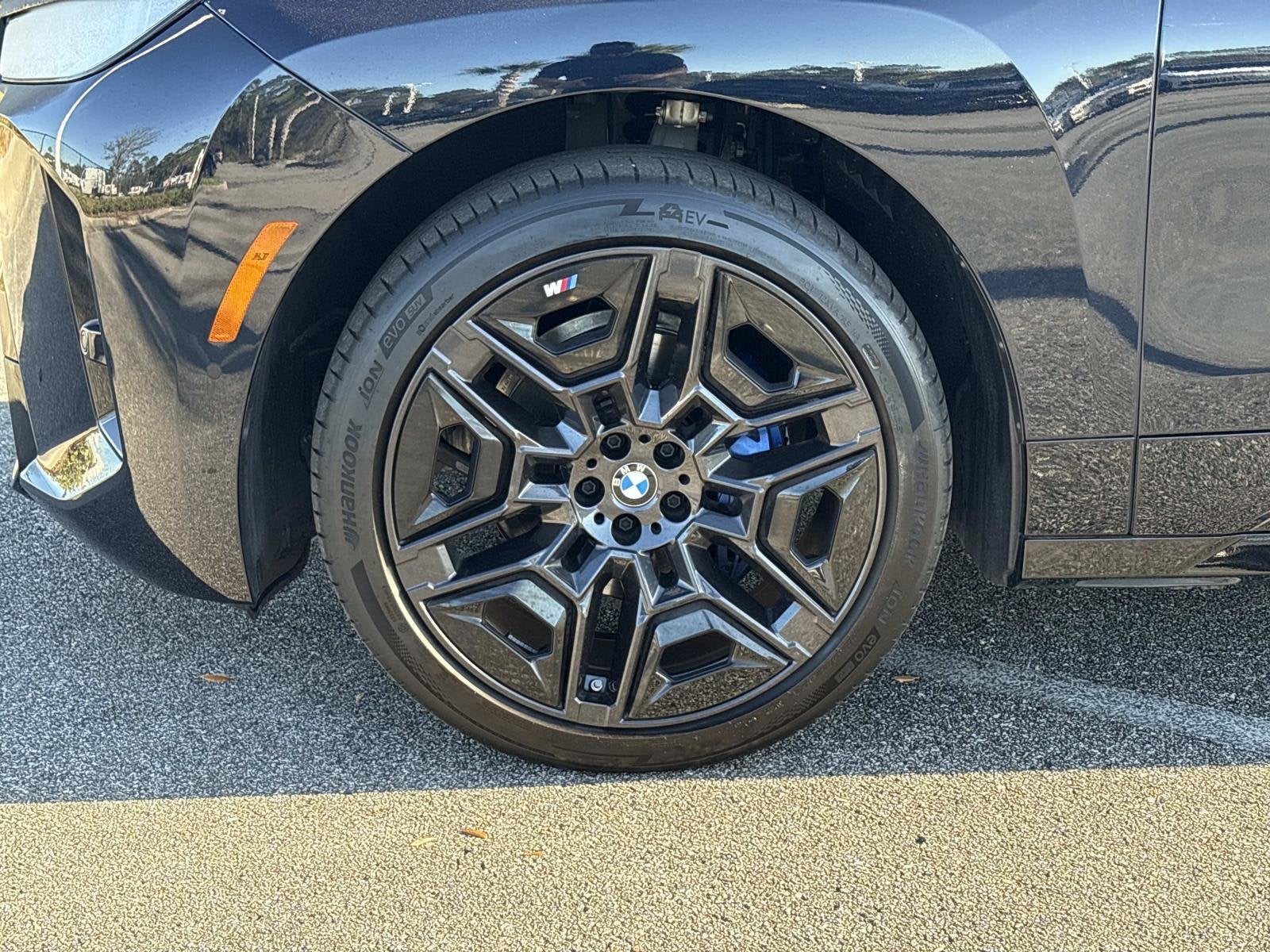 2026 BMW iX xDrive45