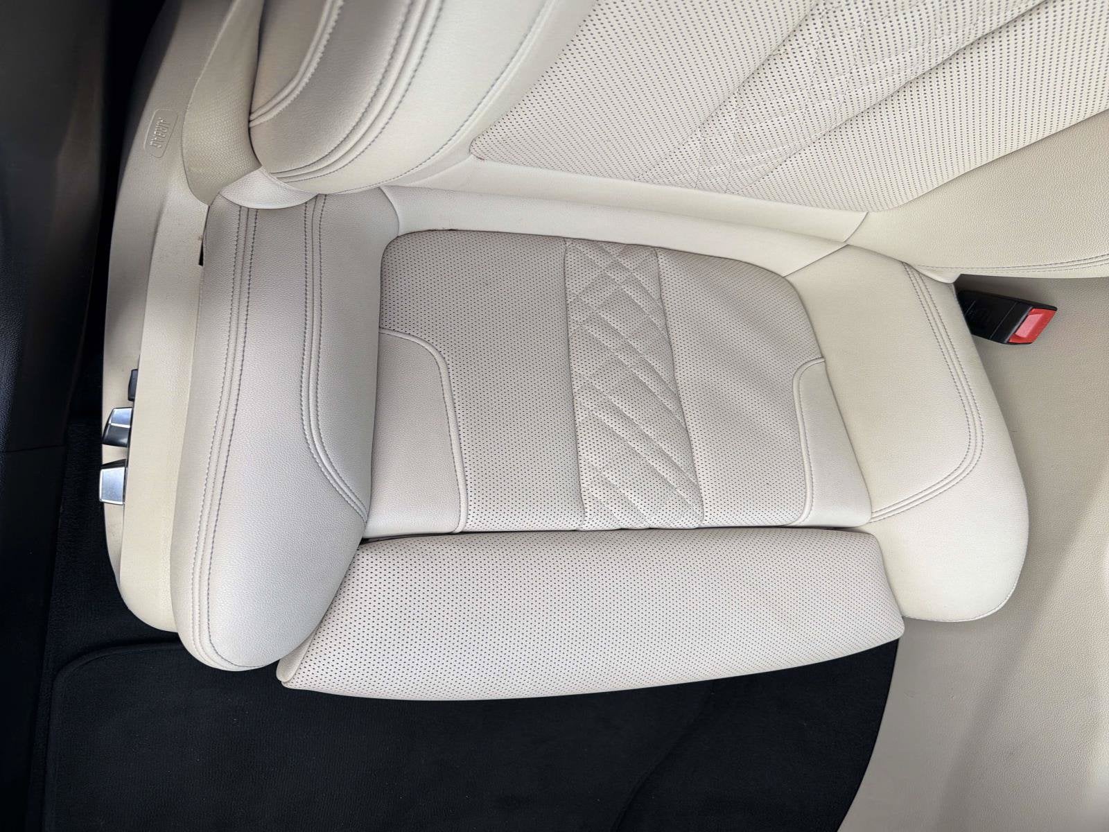 2023 BMW 5 Series 530e