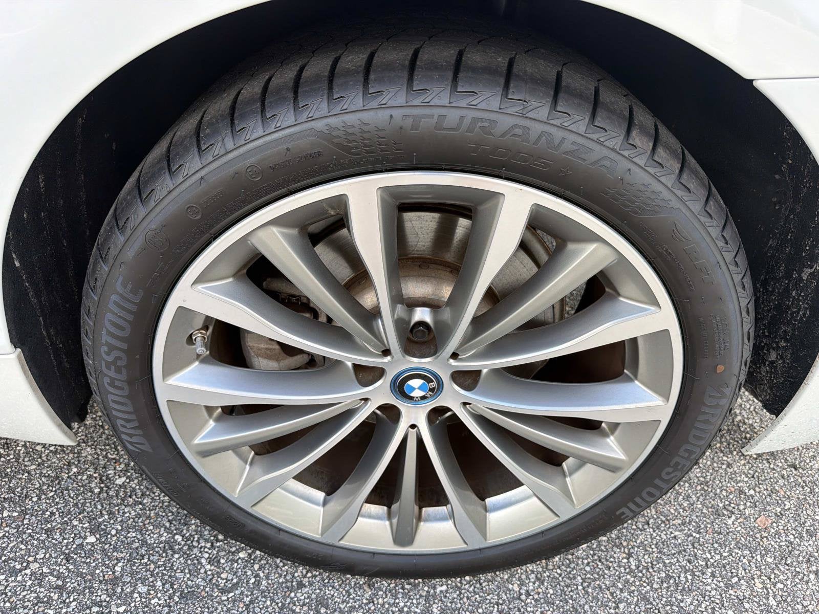 2023 BMW 5 Series 530e