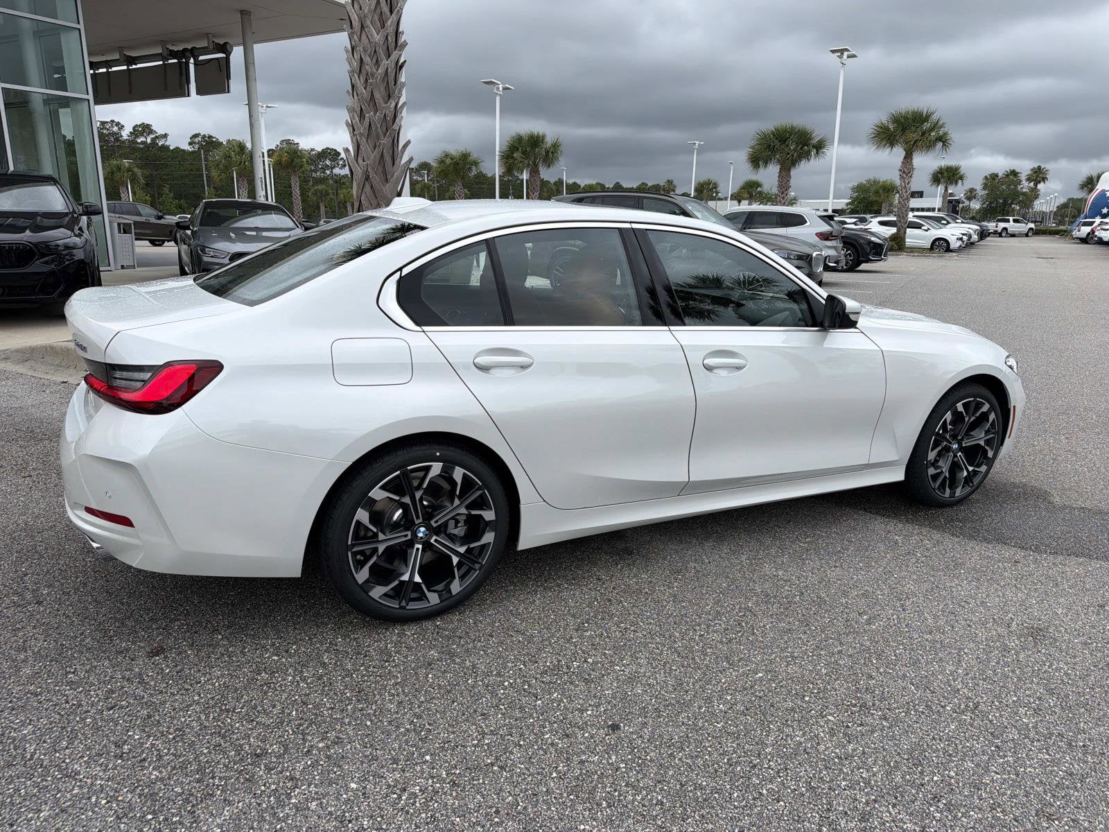 2026 BMW 3 Series 330i
