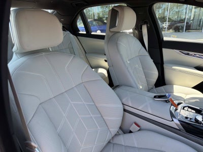 2026 BMW 7 Series 740i